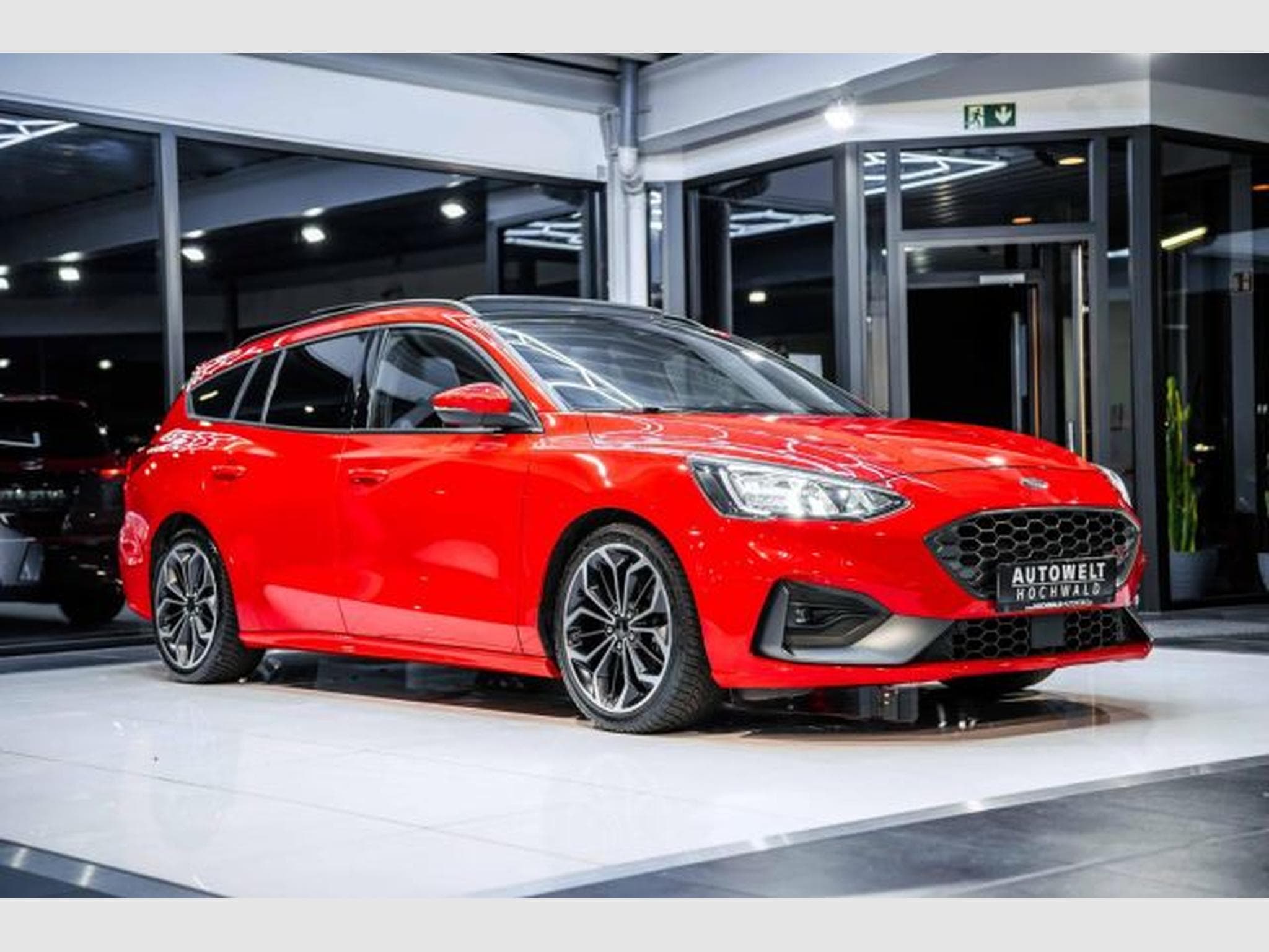 Ford Focus Focus ST 2.0 D NAVI Virtual Recaro LED RFK PANO (2021) - Photo 7