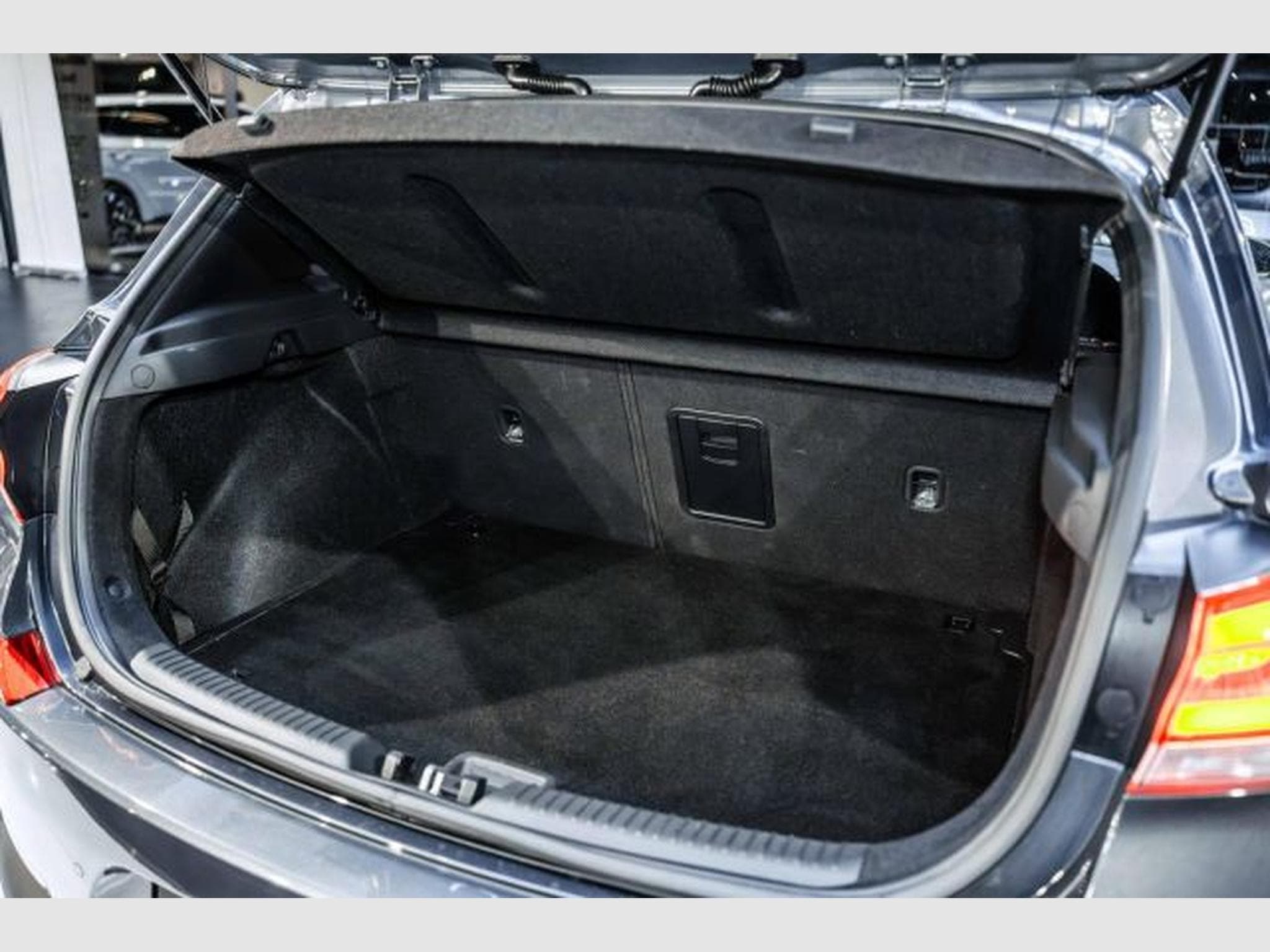 Hyundai i30 i30 2.0 T-GDI N Performance NAVI LED RFK CarPlay (2018) - Photo 15