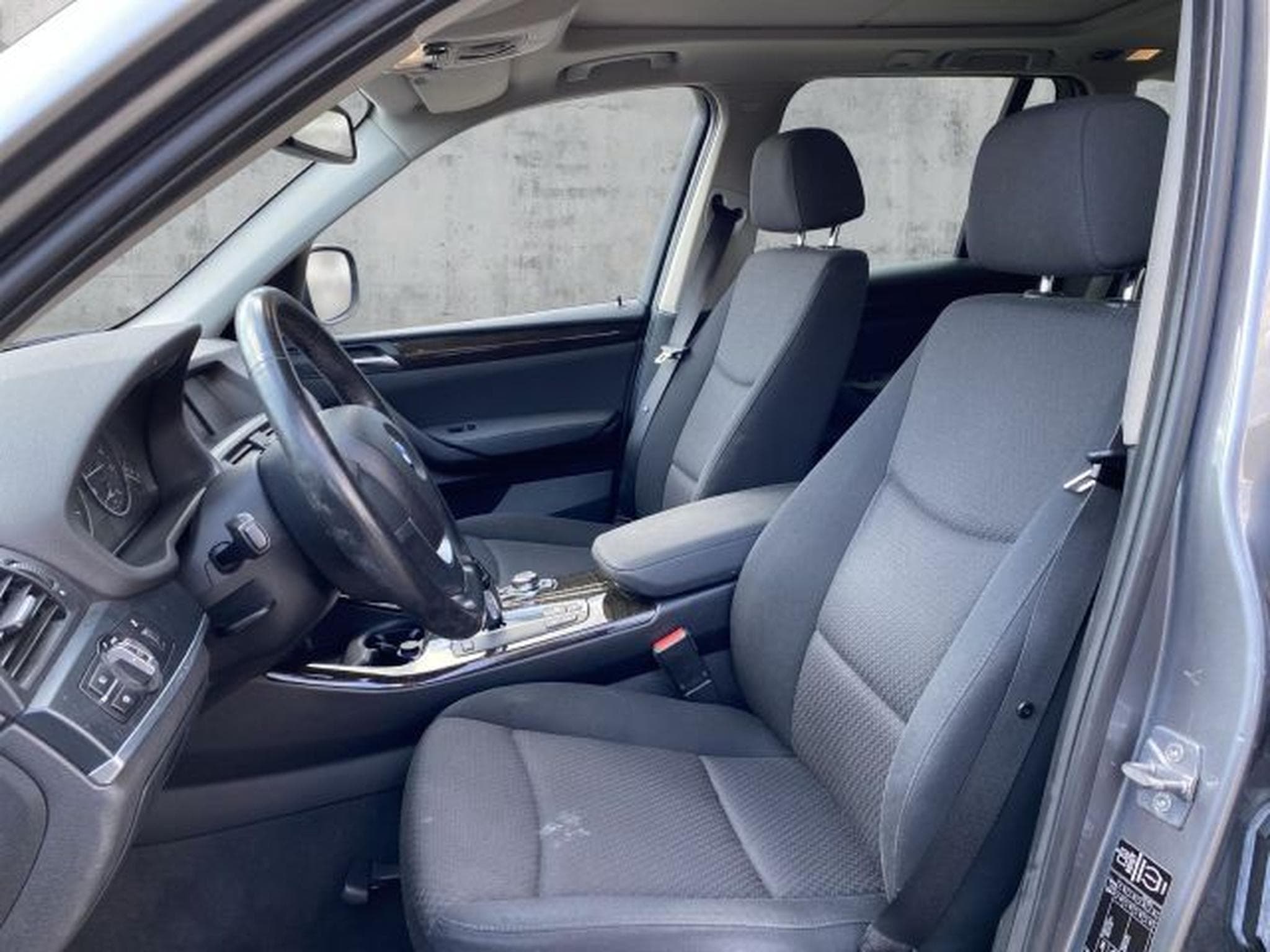 BMW X3 X3 xDrive 28i 8G-Autom. Bi-Xenon PANO. PDC SHZG (2011) - Photo 11