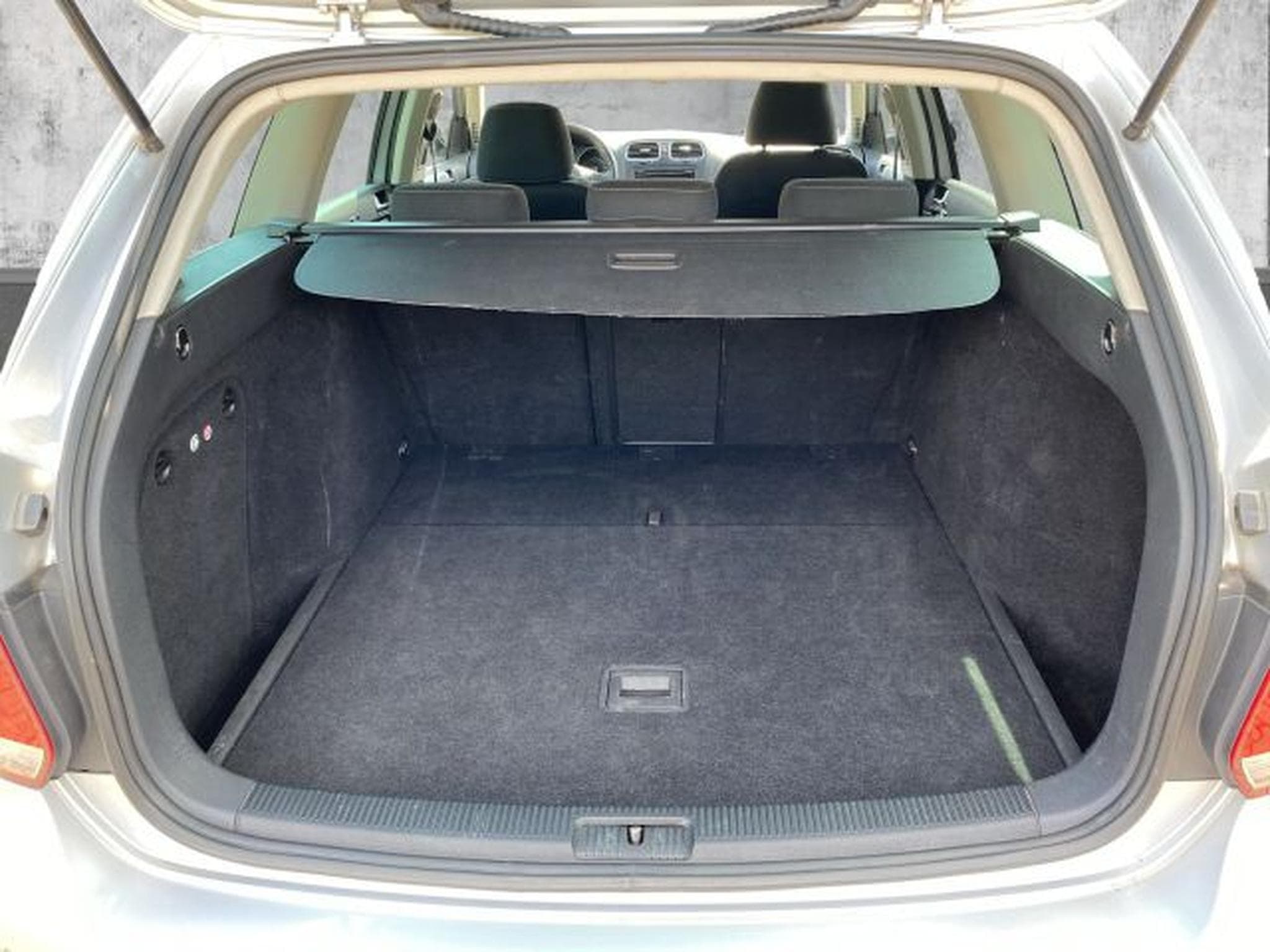 VW Golf Golf VI 1.4 TSI Variant Style PDC SHZ Tempo. AHK (2011) - Photo 10