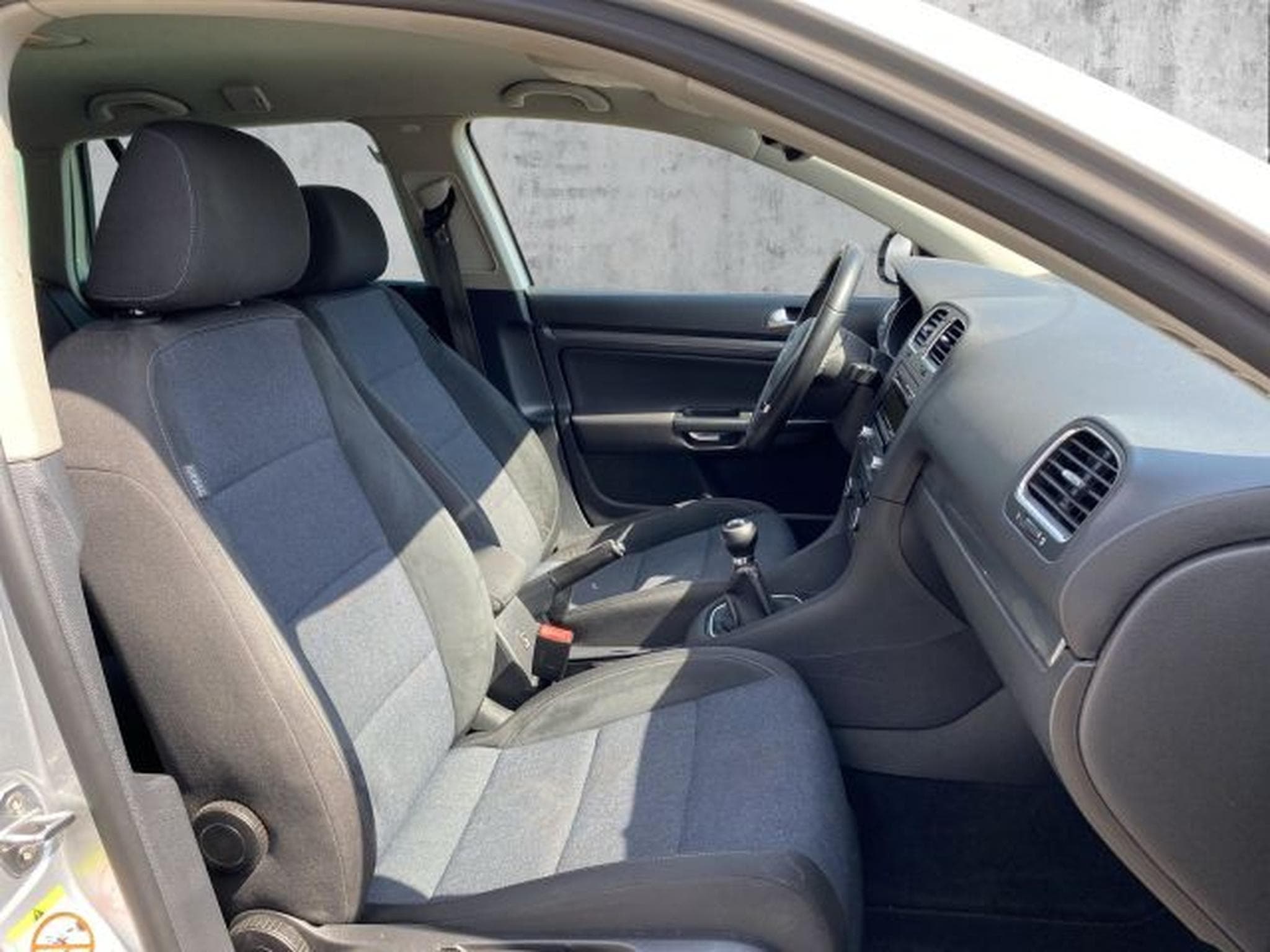 VW Golf Golf VI 1.4 TSI Variant Style PDC SHZ Tempo. AHK (2011) - Photo 13