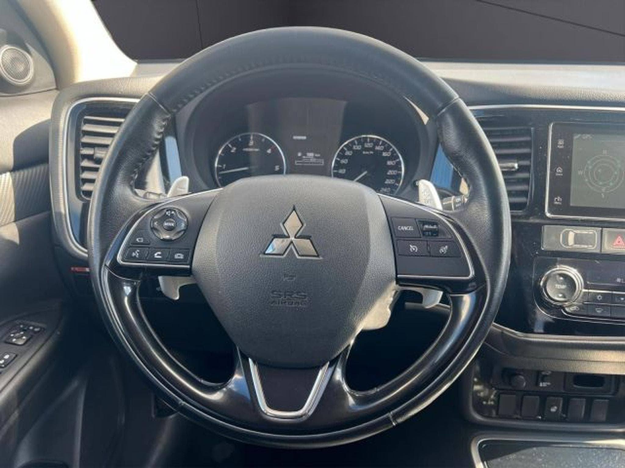Mitsubishi Outlander Outlander 4x4 KLIMA,NAVI,PDC,360CAM,SHZ,XENON,BT (2017) - Photo 11