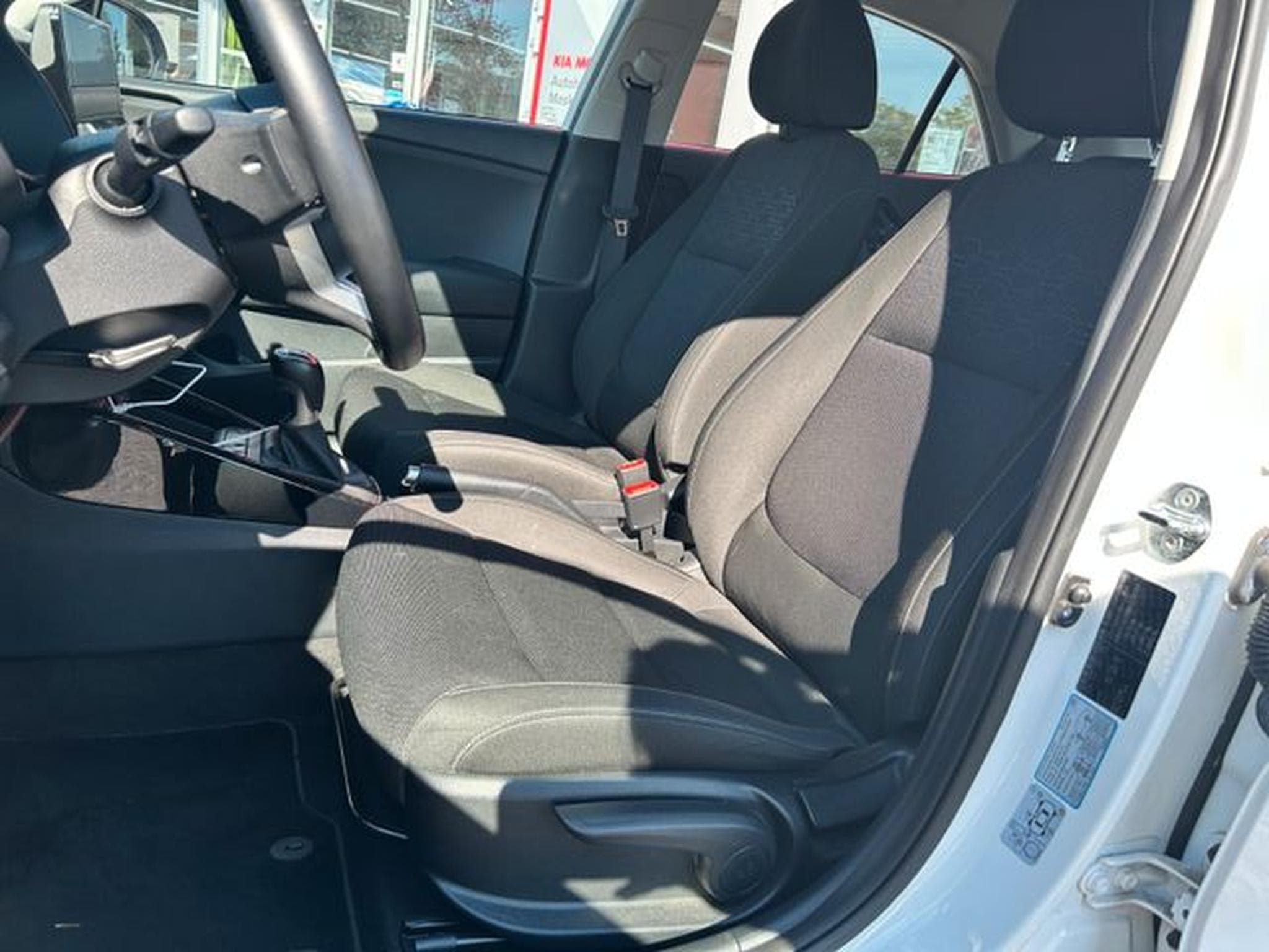 Kia Rio Rio 1,0T-GDI Vision LED Kamera Navi Sitzheizung (2021) - Photo 10