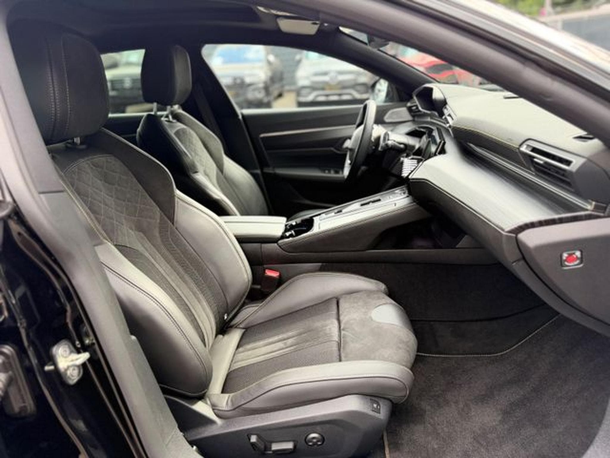 Peugeot 508 508 SW HYBRID 4 360 PSE*PANORAMA*FOCAL* (2025) - Photo 13