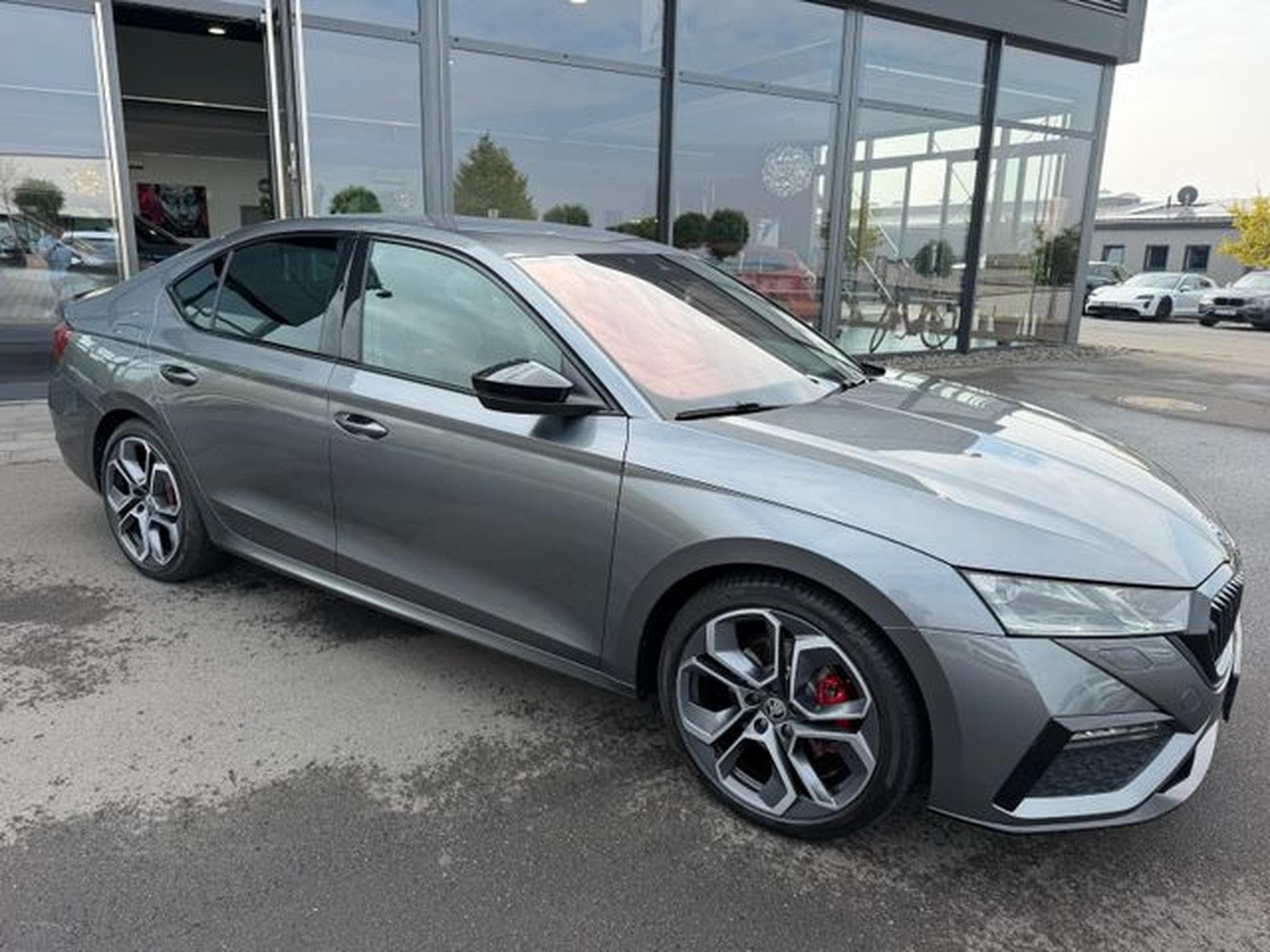 Skoda Octavia Octavia Limo 2,0TDi RS 4x4 19" AHK Leder Standhz (2023) - Photo 4
