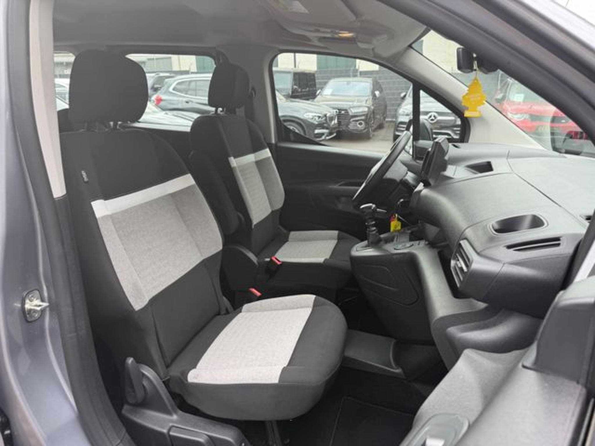 Citroën Berlingo BERLINGO PLUS XL LANG VERSION *FACELIFT*NAVI*KAM (2024) - Foto 15
