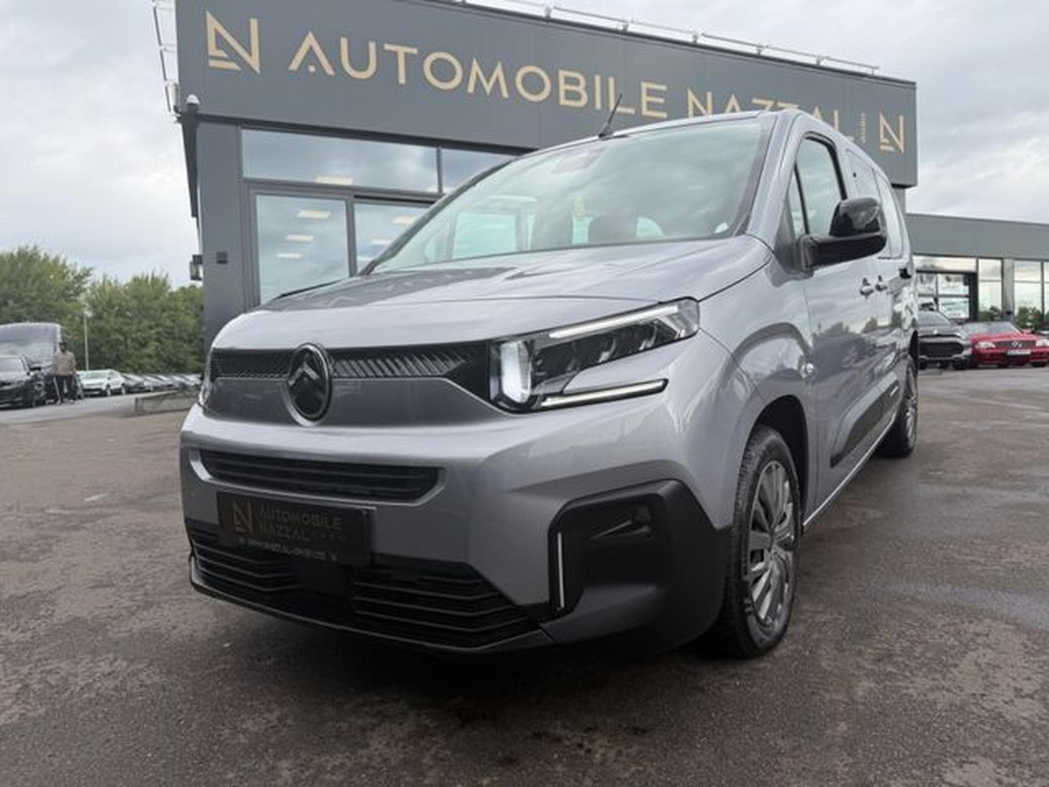 Citroën Berlingo BERLINGO PLUS XL LANG VERSION *FACELIFT*NAVI*KAM (2024) - Foto 2