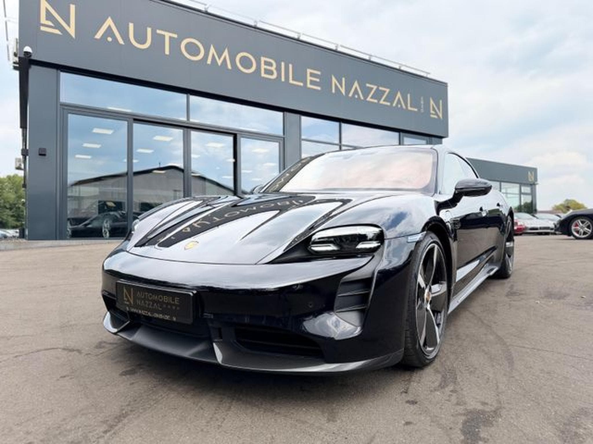Porsche Taycan TAYCAN SPORT TOURISMO GTS*CARBON*PANO* (2022) - Photo 2