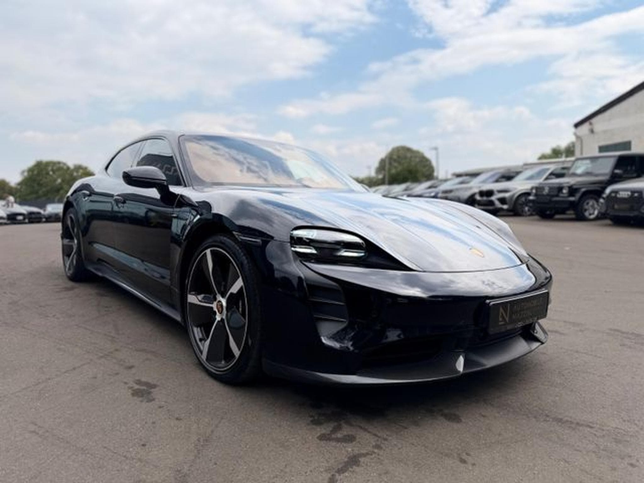 Porsche Taycan TAYCAN SPORT TOURISMO GTS*CARBON*PANO* (2022) - Photo 4