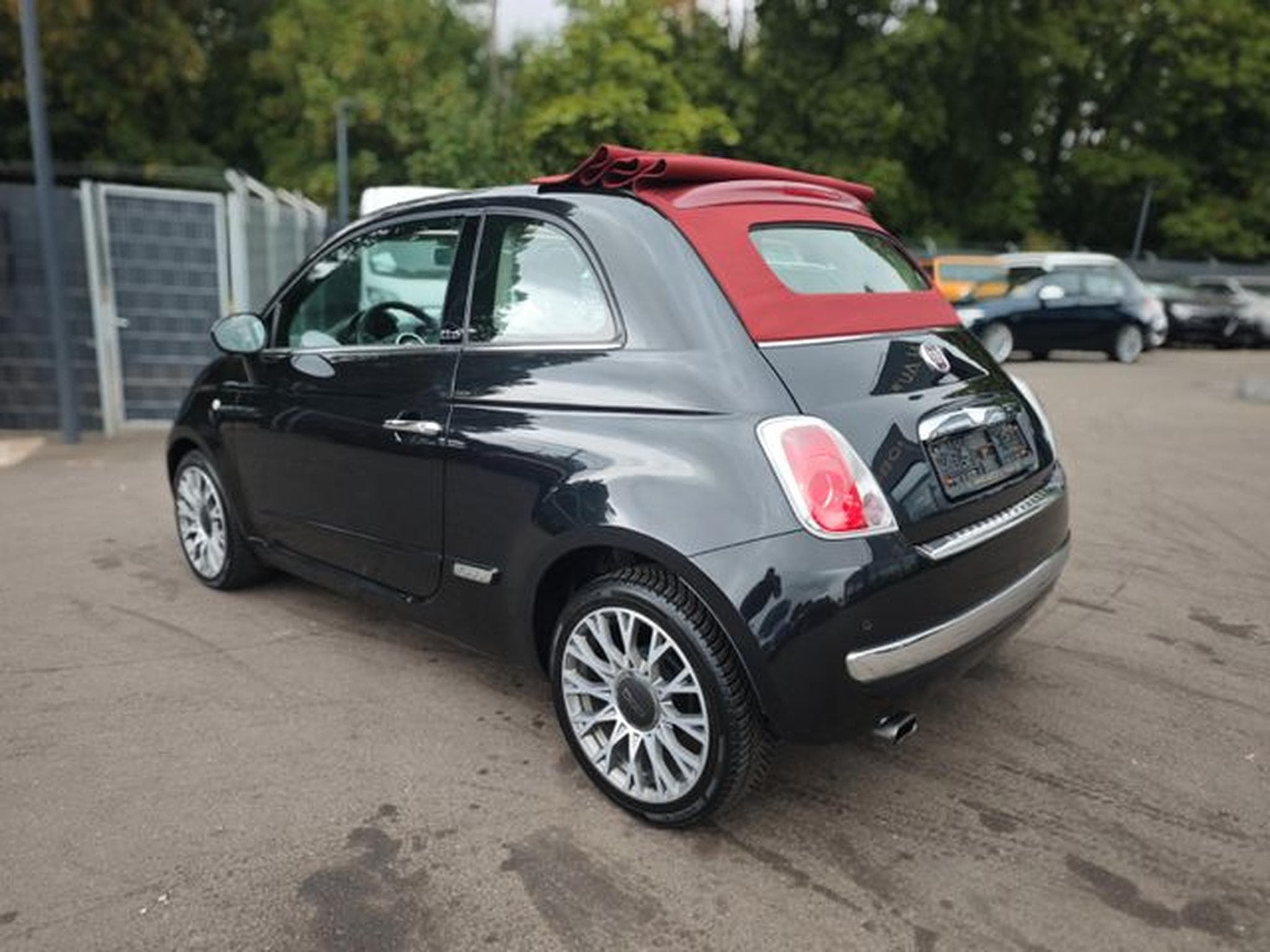 Fiat 500 500C LOUNGE *CABRIO*LEDER*KLIMAAUTOMATIK* (2013) - Photo 13