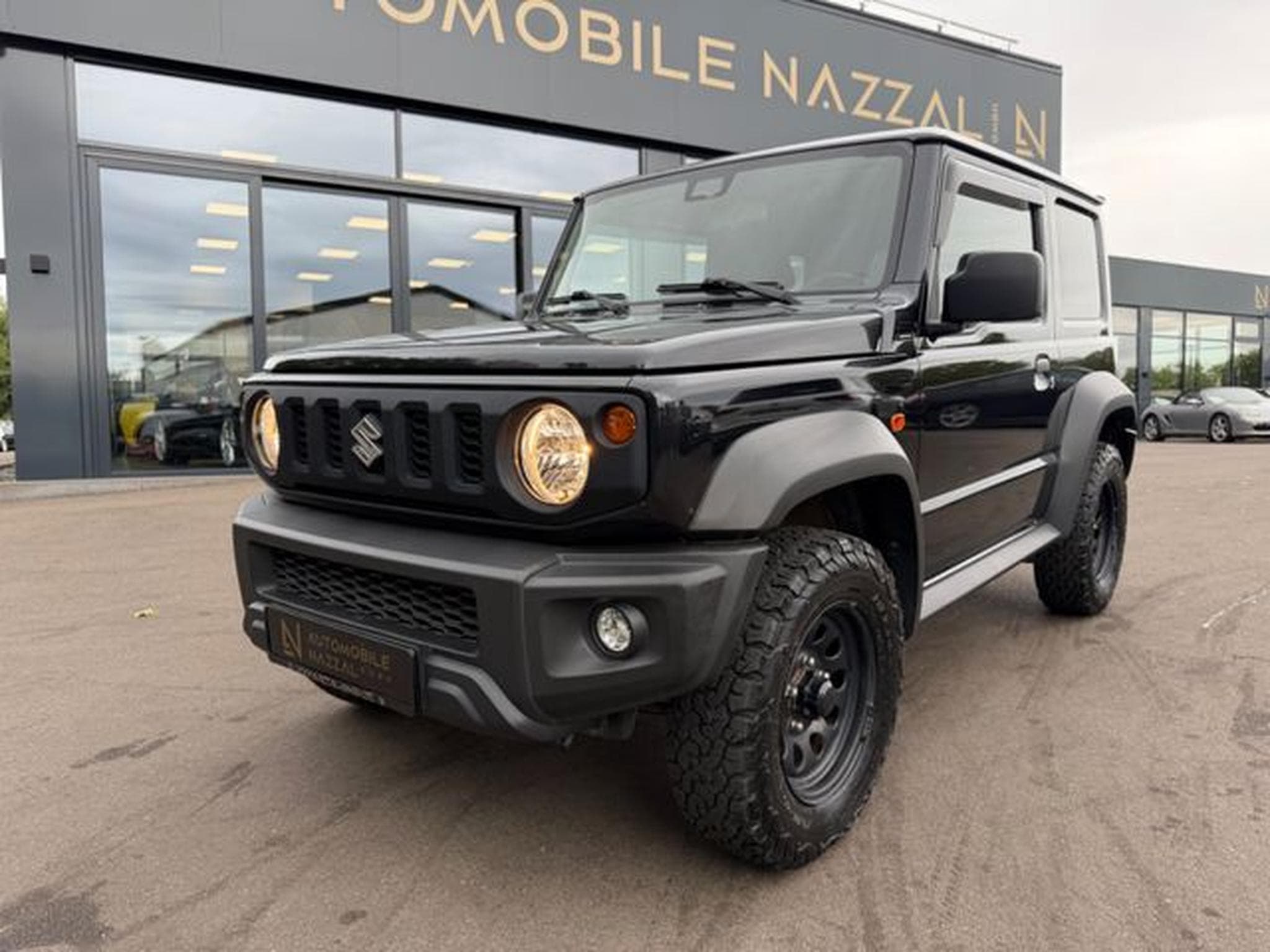 Suzuki Jimny JIMNY COMFORT ALLGRIP*KLIMA*SHZ*AHK*UNFALLFREI* (2018) - Photo 2