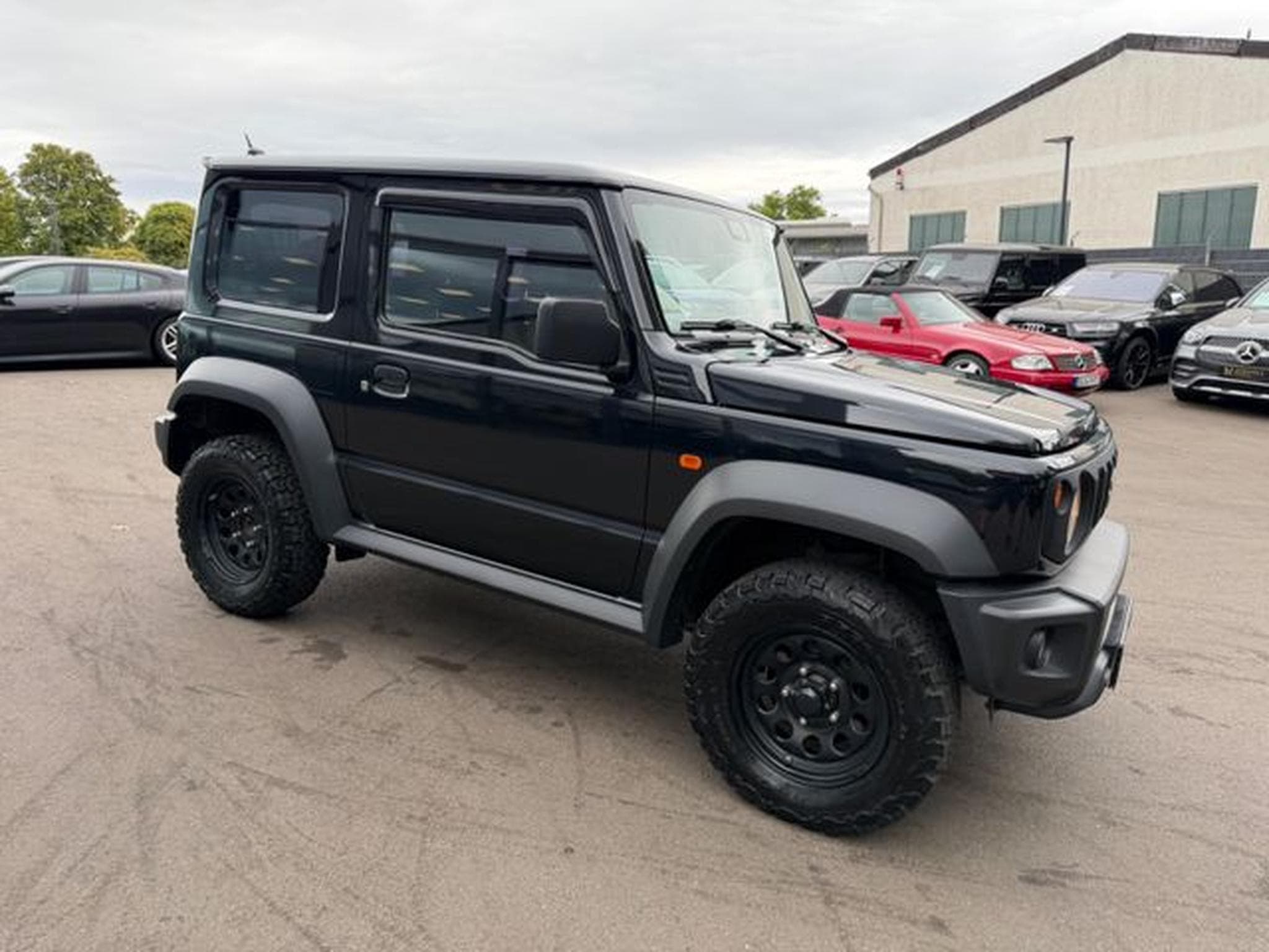 Suzuki Jimny JIMNY COMFORT ALLGRIP*KLIMA*SHZ*AHK*UNFALLFREI* (2018) - Photo 5