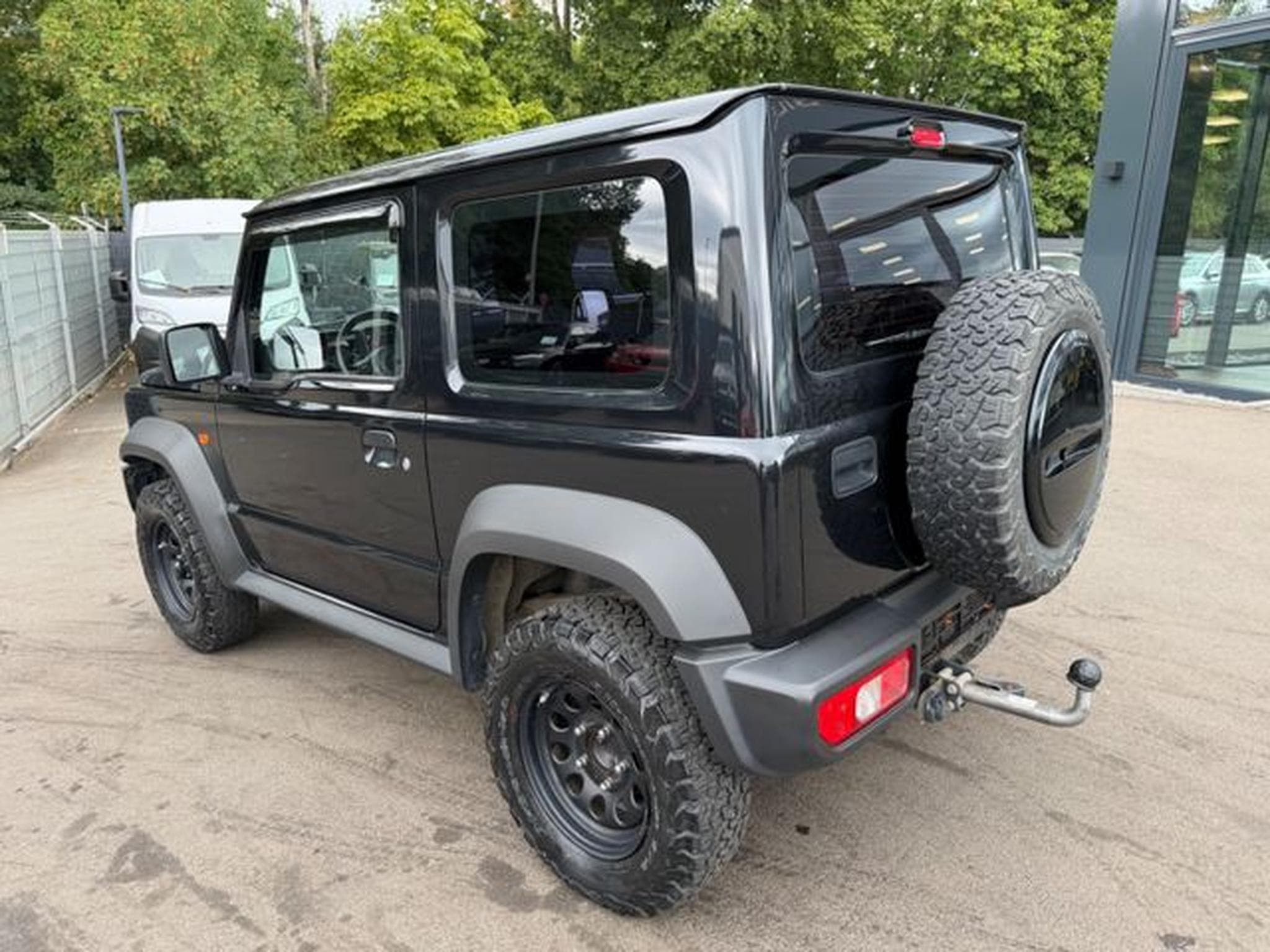 Suzuki Jimny JIMNY COMFORT ALLGRIP*KLIMA*SHZ*AHK*UNFALLFREI* (2018) - Photo 8
