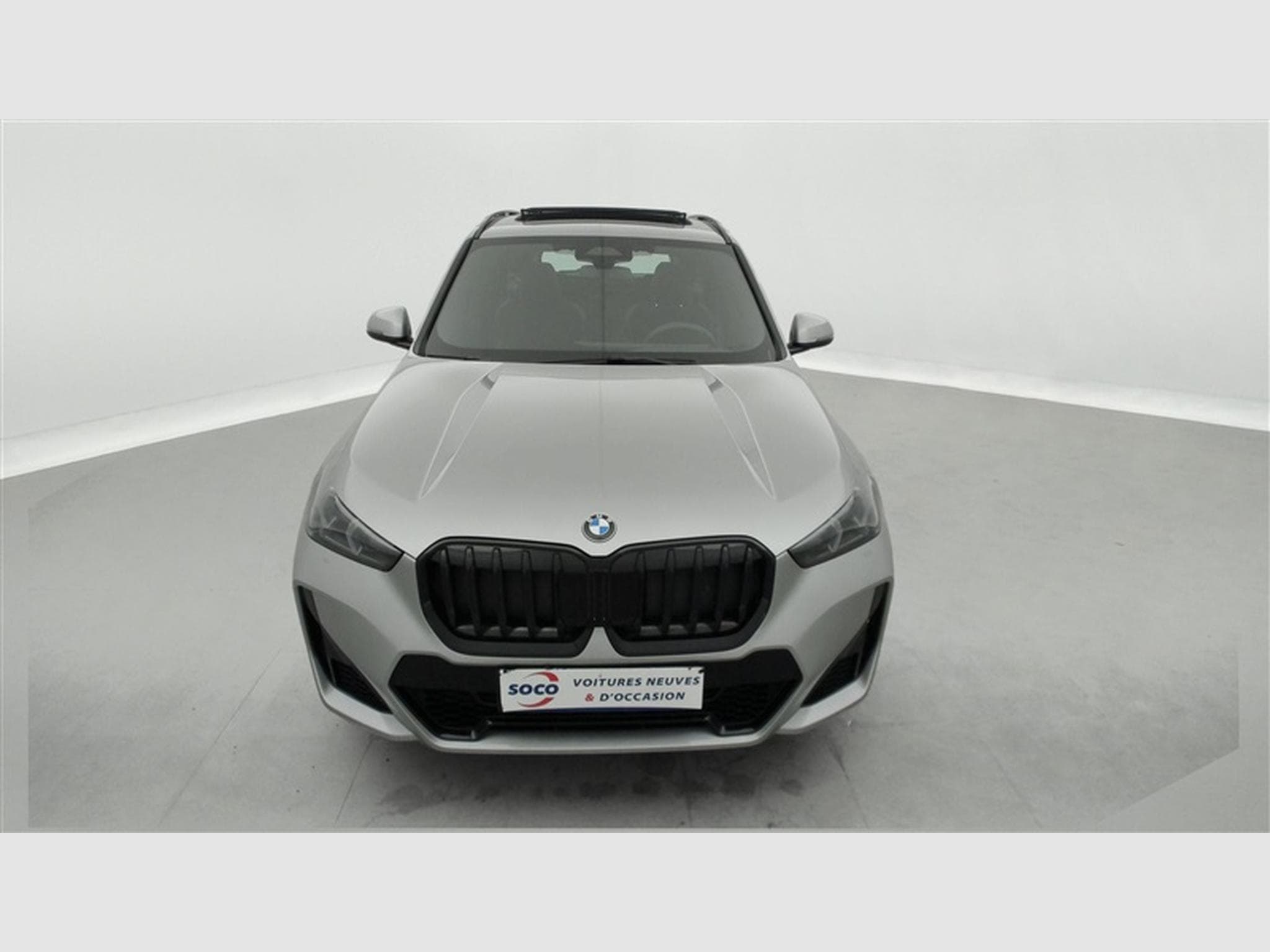 BMW X1 1.5iA sDrive18 Pack M PRO NAVI / FULL LED / PANO / JA 19" (2025) - Photo 4