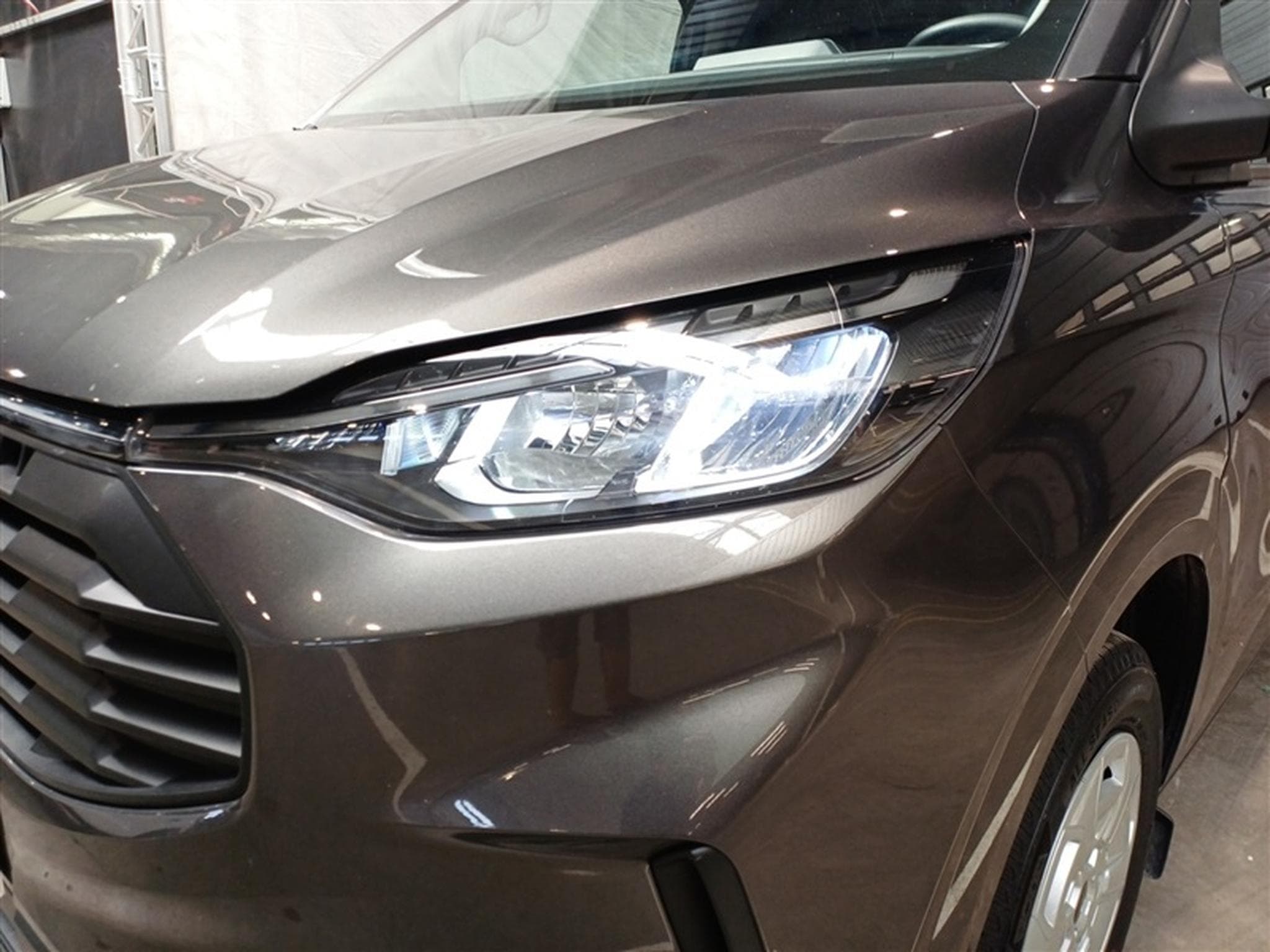 Ford Transit 2.0 TDCi L2H1 CarPlay/CAM/NAVI (2025) - Photo 16