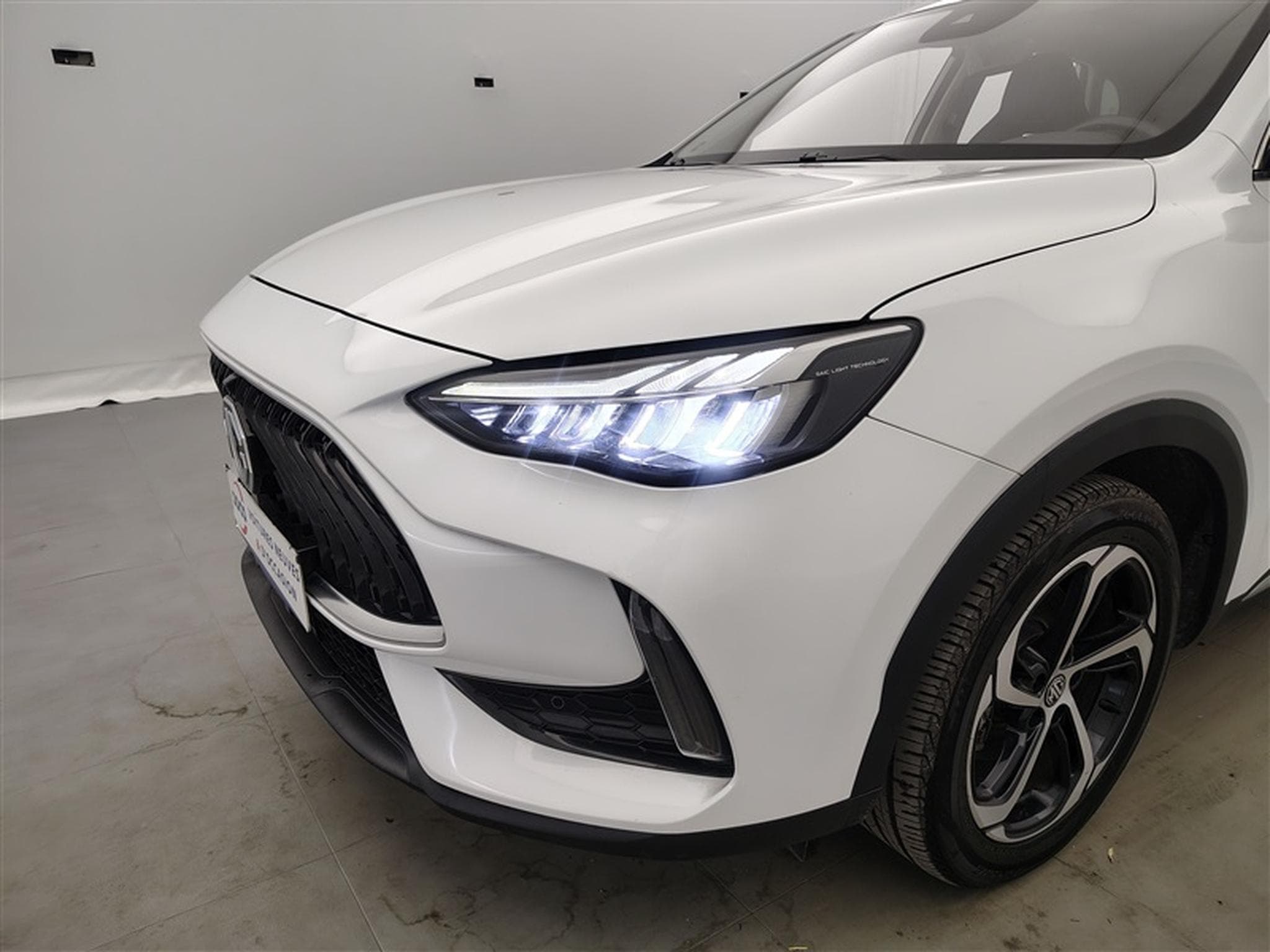 MG HS 1.5 T-GDi 160cv BVA Luxury NAVI / FULL LED / CUIR / PANO (2024) - Photo 14