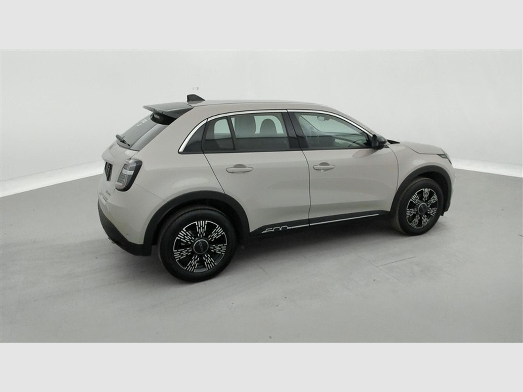 Fiat 600 1.2 Hybrid 136cv DCT Icone NAVI / FULL LED / KEYLESS / CAM (2025) - Photo 25