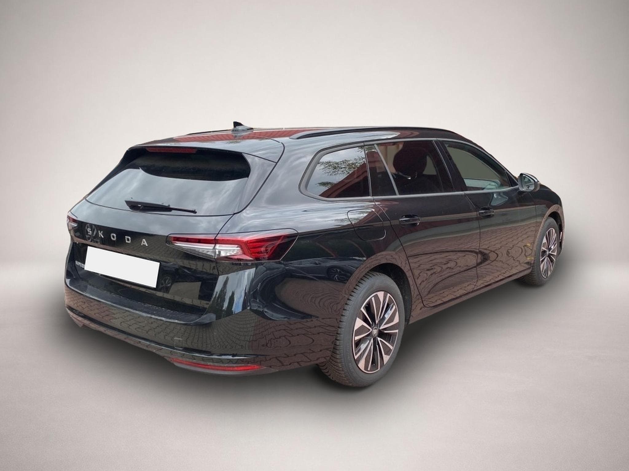 Skoda Superb (2025) - Photo 4