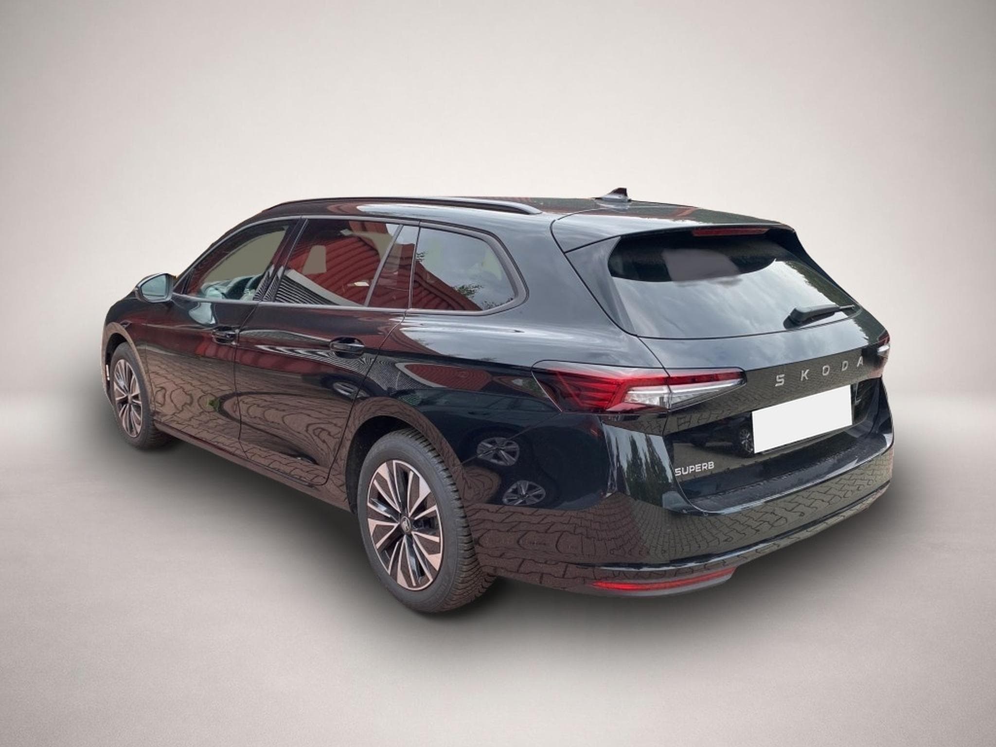 Skoda Superb (2025) - Photo 5