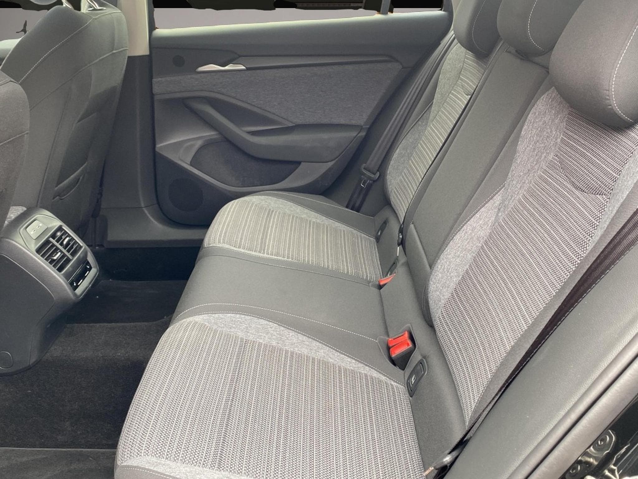 Skoda Superb (2025) - Photo 6