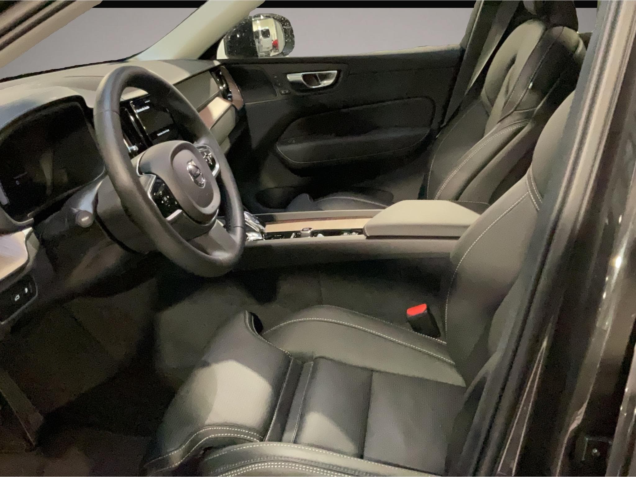 Volvo XC60 (2026) - Photo 5