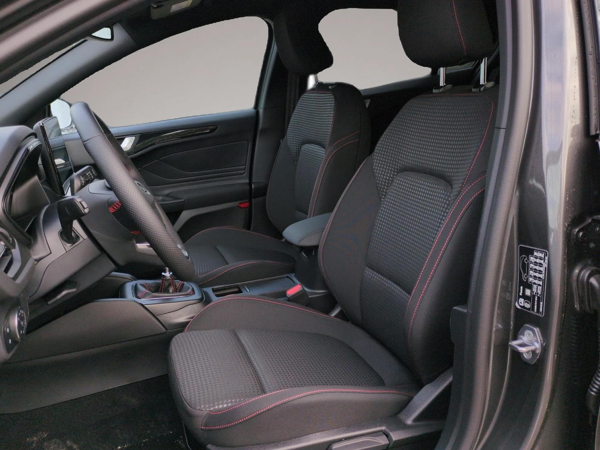 Ford Focus (2026) - Photo 3