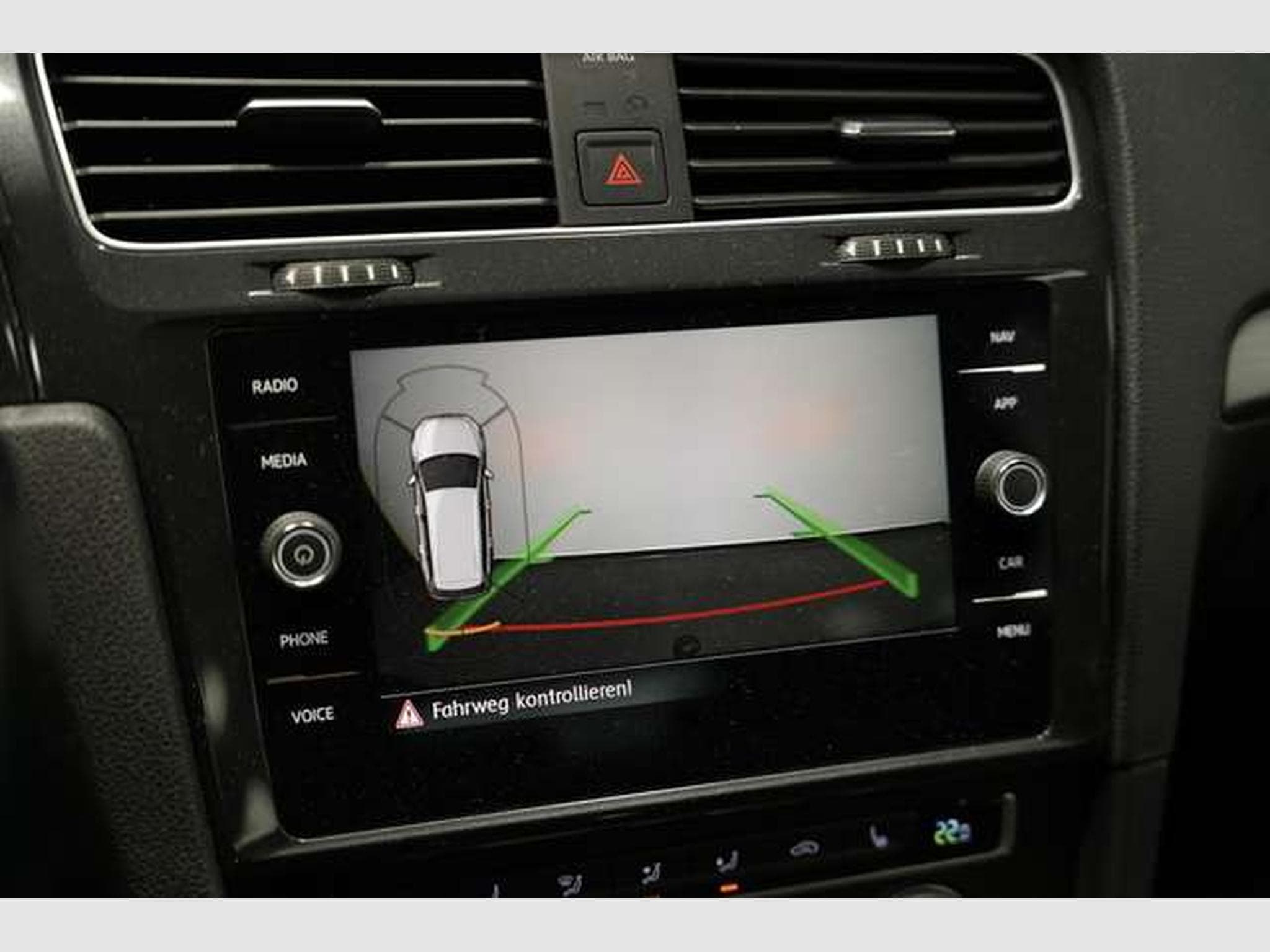 VW Golf VII Variant Comfortline *ACC *SHZ *Kamera (2020) - Photo 12
