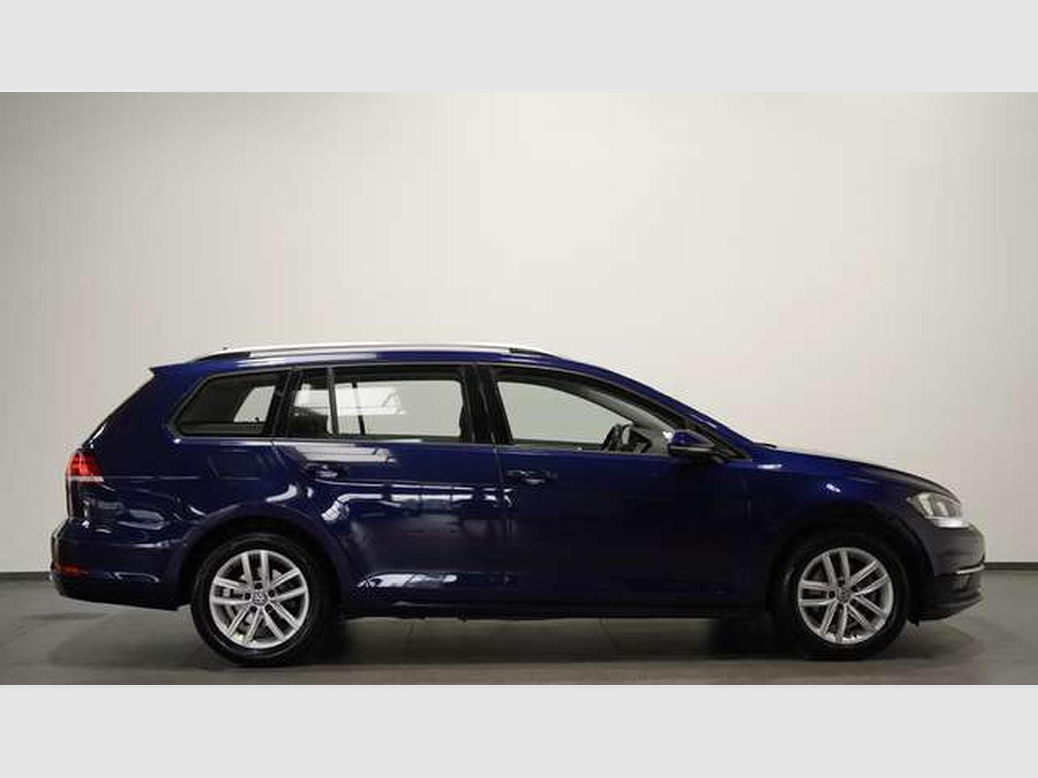 VW Golf VII Variant Comfortline *ACC *SHZ *Kamera (2020) - Photo 4