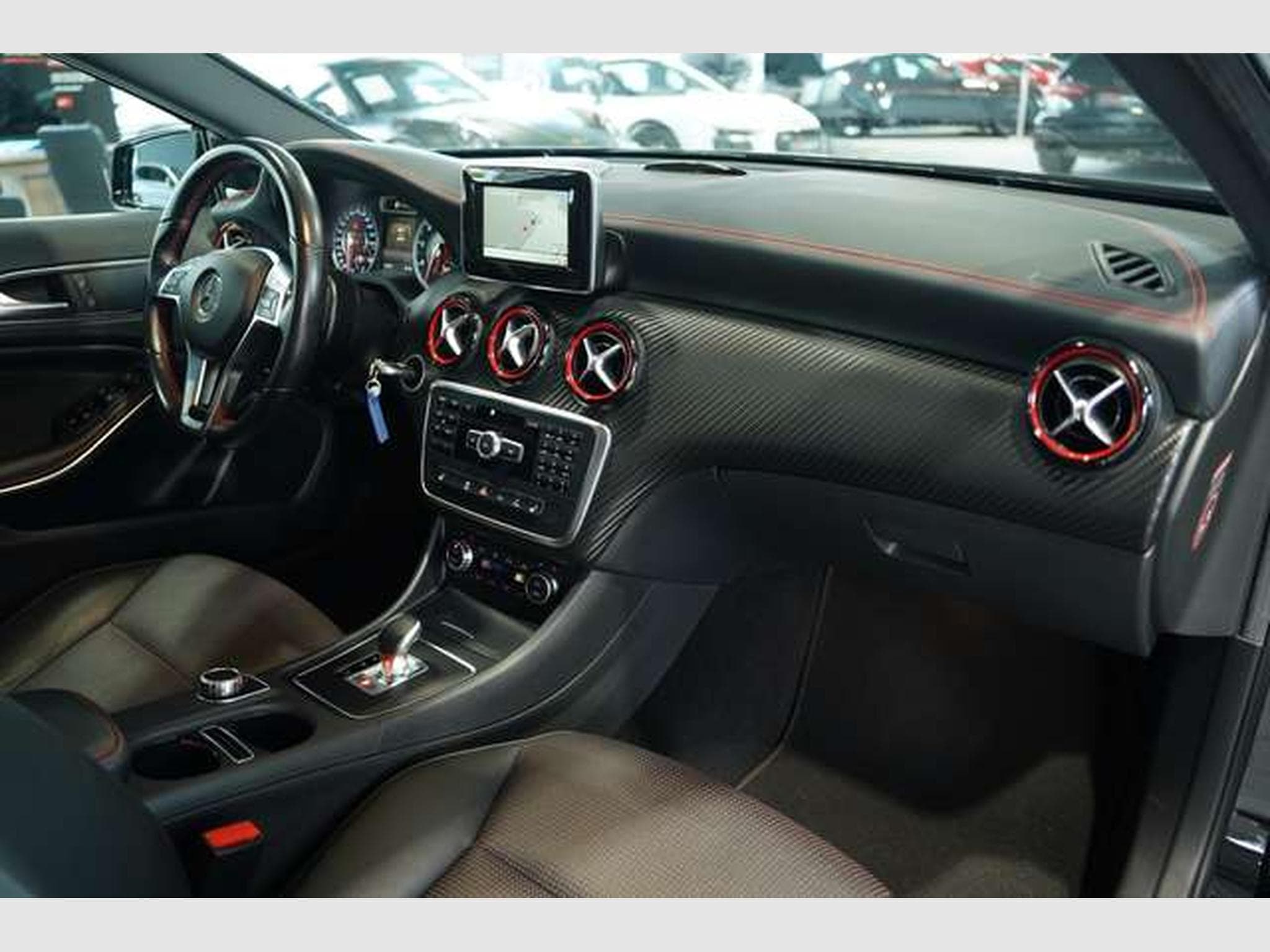 Mercedes A 45 AMG 4M 2H *19 *Perf-AGA *H&K *Kamera *Pano (2014) - Photo 18