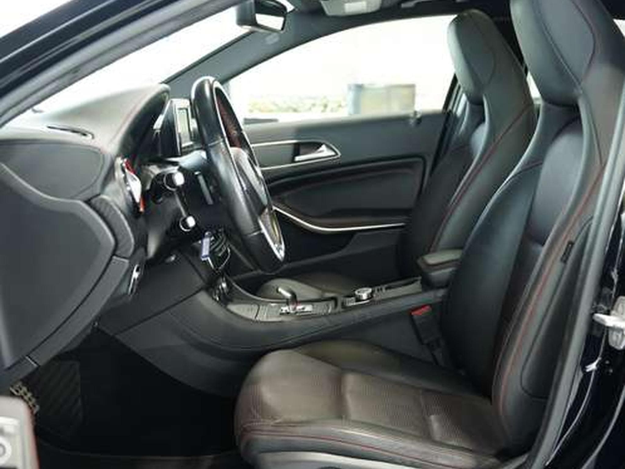 Mercedes A 45 AMG 4M 2H *19 *Perf-AGA *H&K *Kamera *Pano (2014) - Photo 24