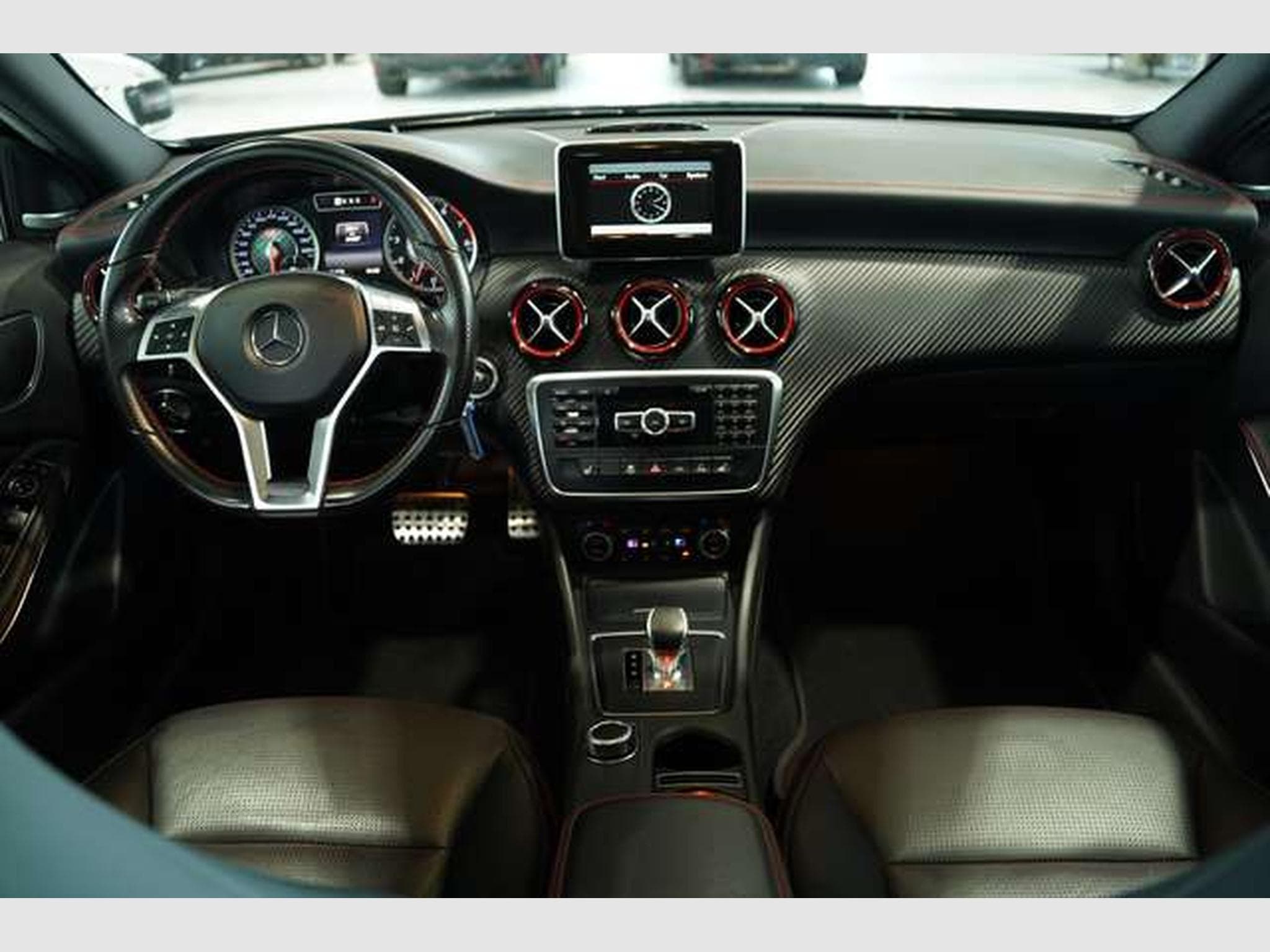 Mercedes A 45 AMG 4M 2H *19 *Perf-AGA *H&K *Kamera *Pano (2014) - Photo 40