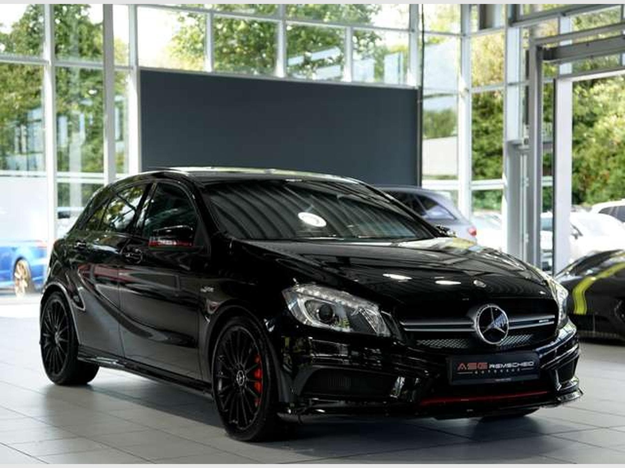 Mercedes A 45 AMG 4M 2H *19 *Perf-AGA *H&K *Kamera *Pano (2014) - Photo 5