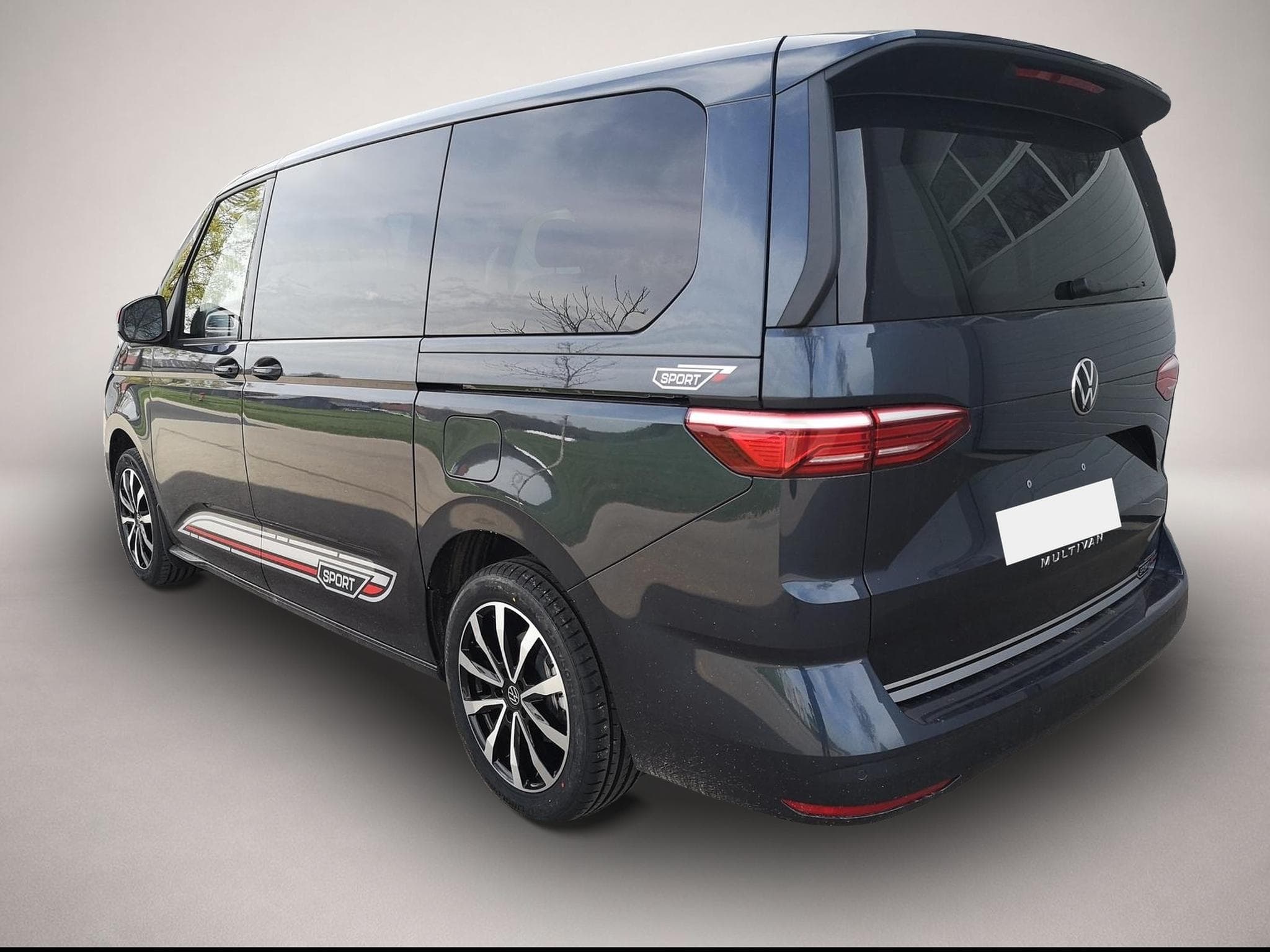 VW Multivan (2025) - Photo 2