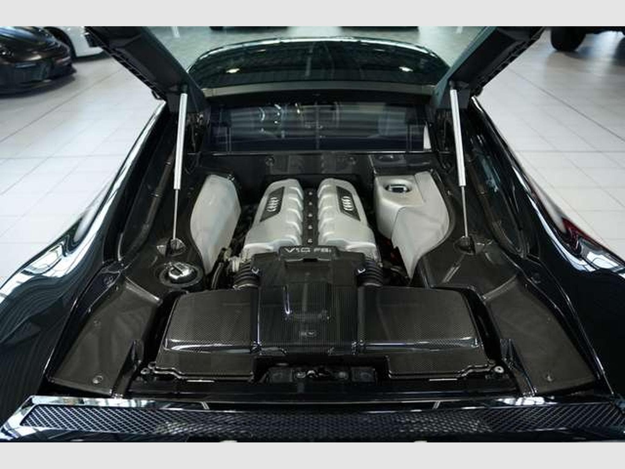 Audi R8 5.2 FSI plus q *19 *B&O*Kamera*Carbon*MwSt (2015) - Photo 20