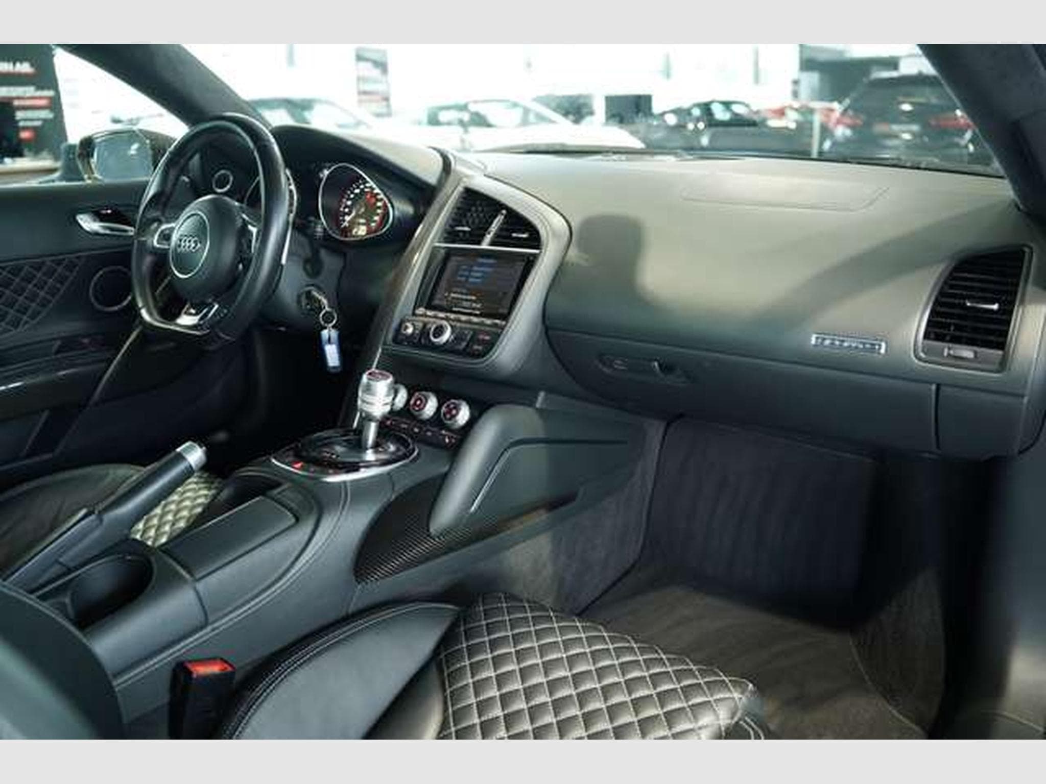 Audi R8 5.2 FSI plus q *19 *B&O*Kamera*Carbon*MwSt (2015) - Photo 29