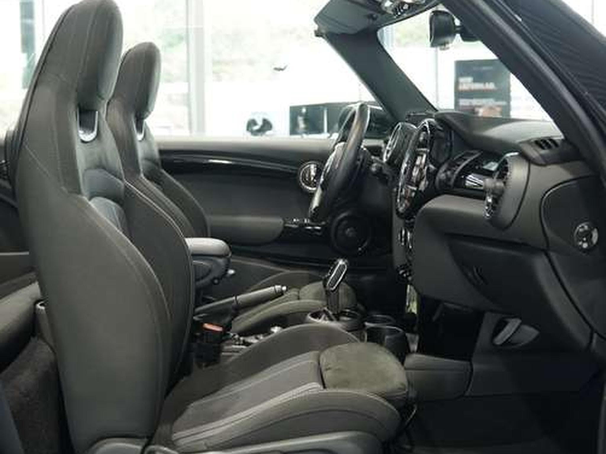 MINI Cooper 1.H *H&K *Navi *Kamera (2019) - Photo 18