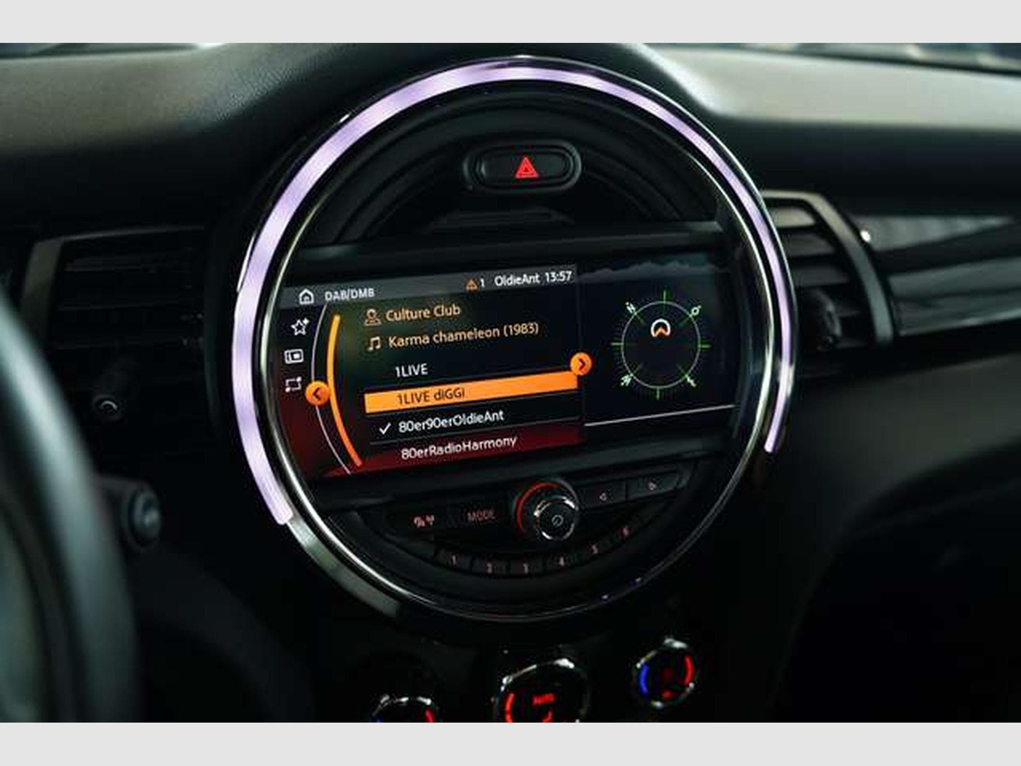 MINI Cooper 1.H *H&K *Navi *Kamera (2019) - Photo 32