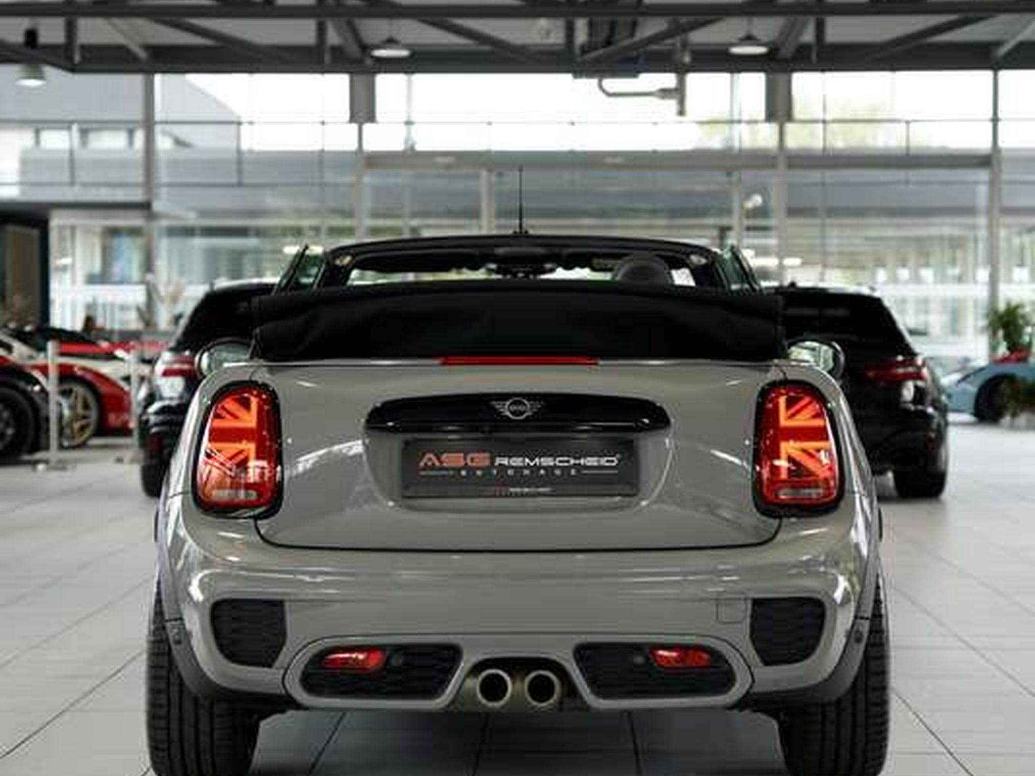 MINI Cooper 1.H *H&K *Navi *Kamera (2019) - Photo 9