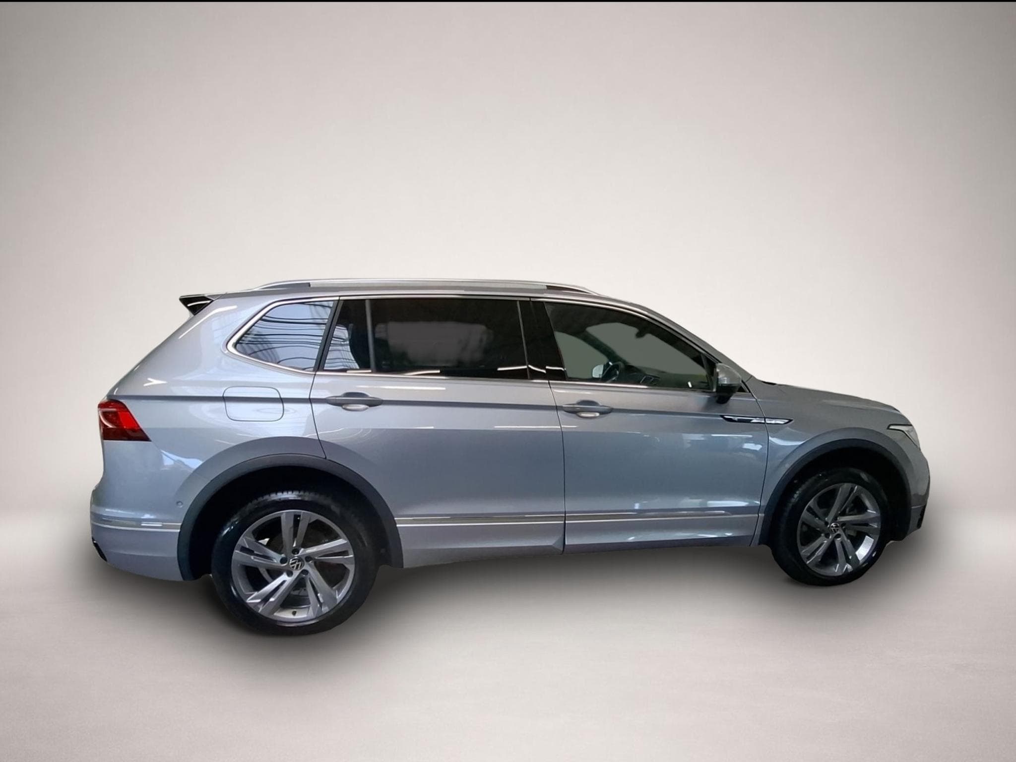 VW Tiguan (2024) - Foto 6