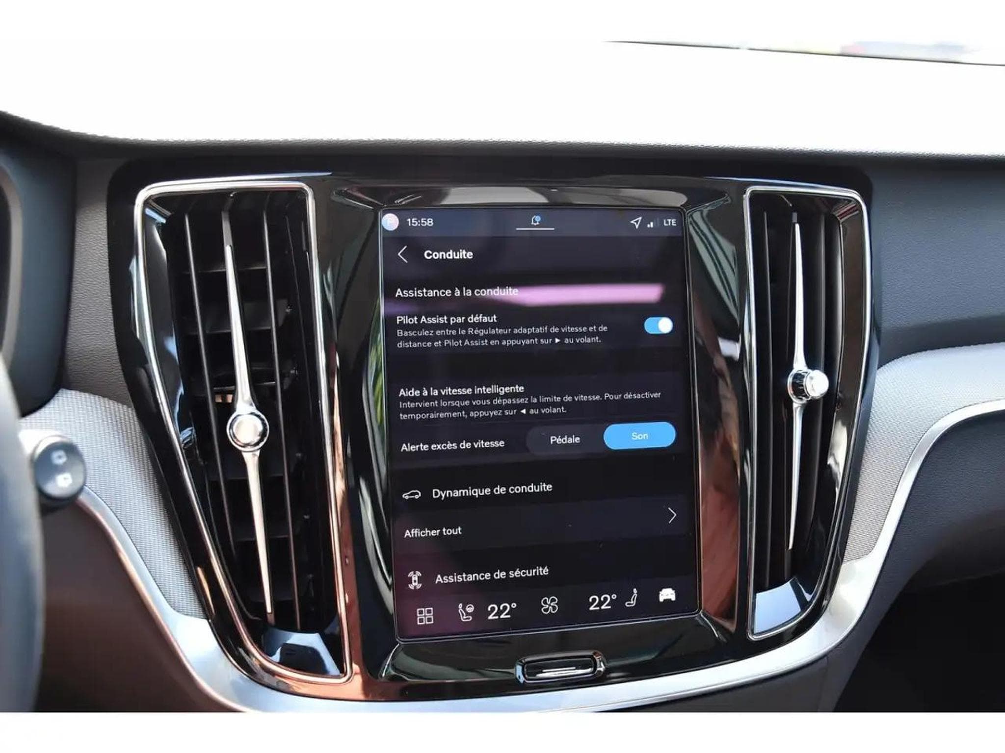 Volvo V60 (2025) - Foto 14
