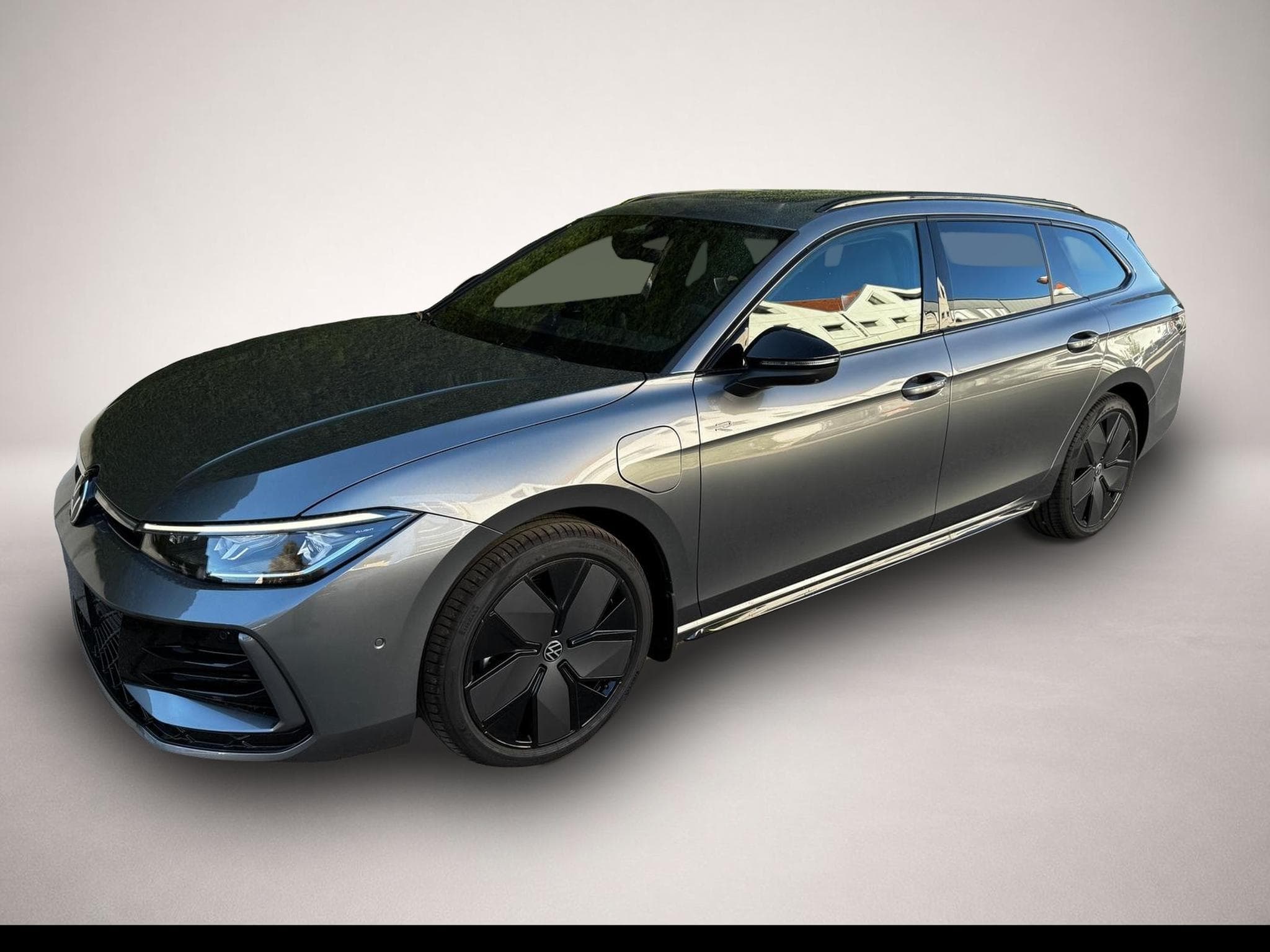 VW Passat (2026) - Photo 1