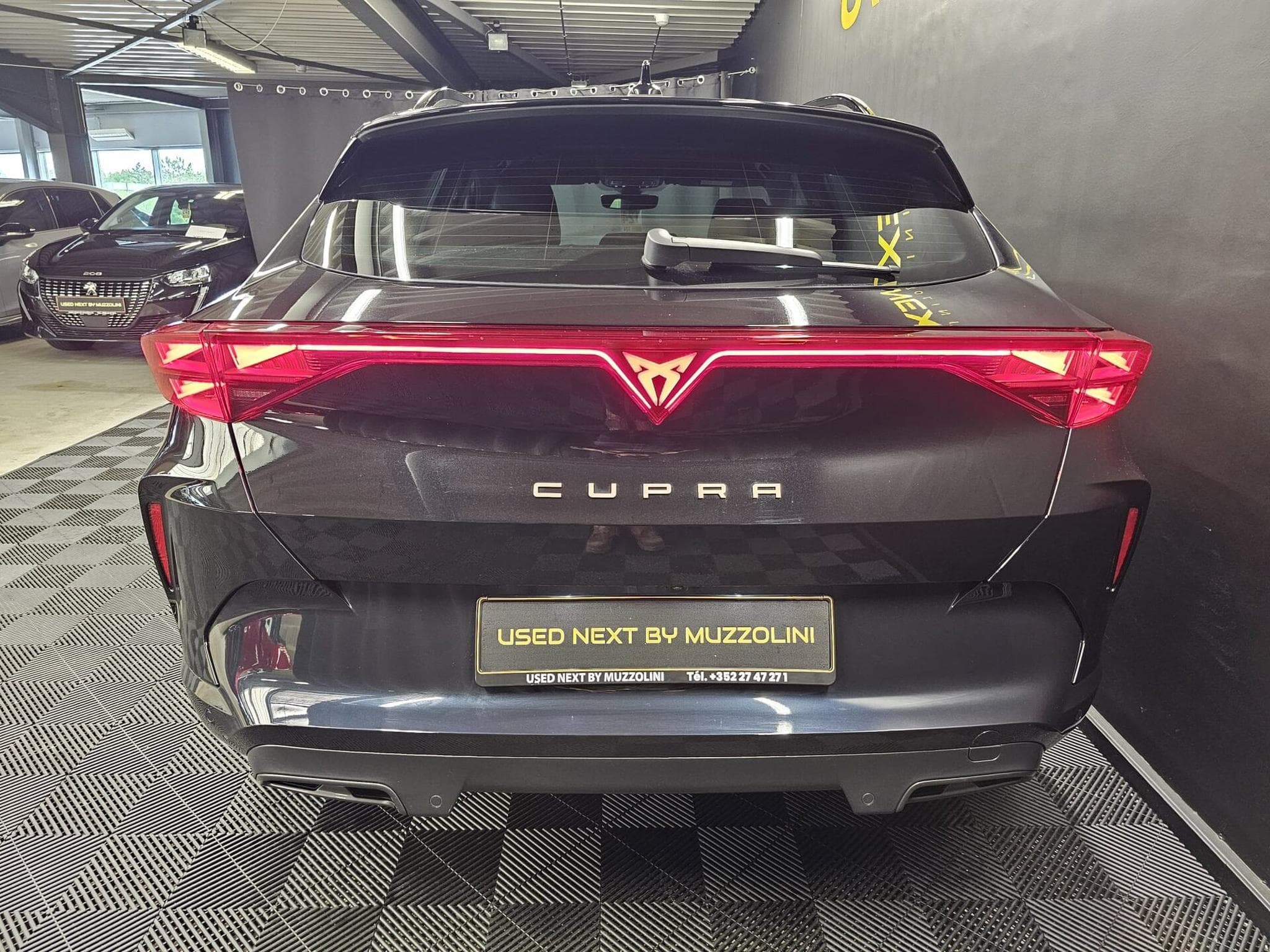 Cupra Formentor 1.5 e-tsi 150cv DSG7 Hayon électrique/ (2025) - Photo 4