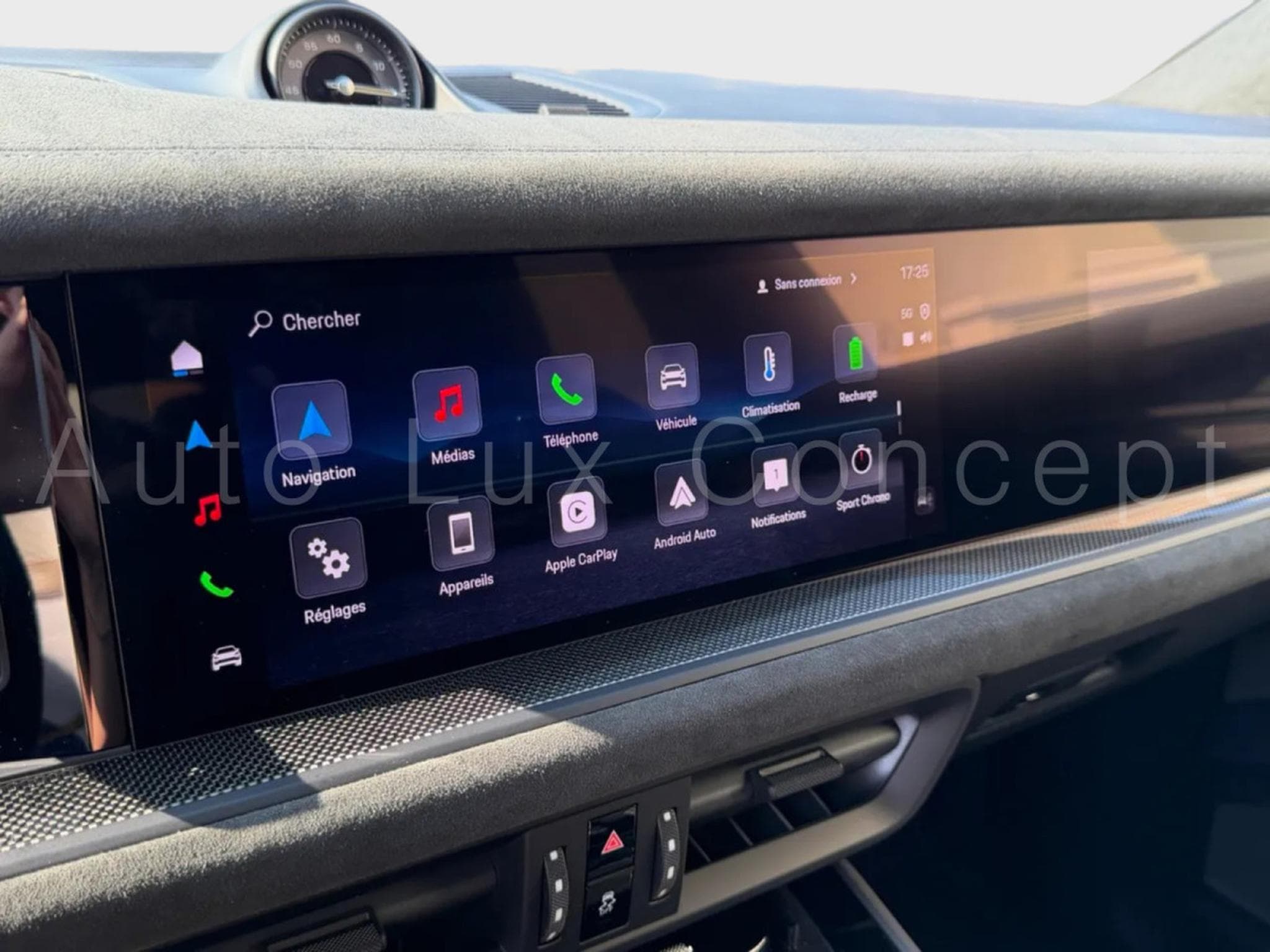 Porsche Cayenne Turbo E-Hybrid Coupé avec Pack GT (2026) - Photo 20