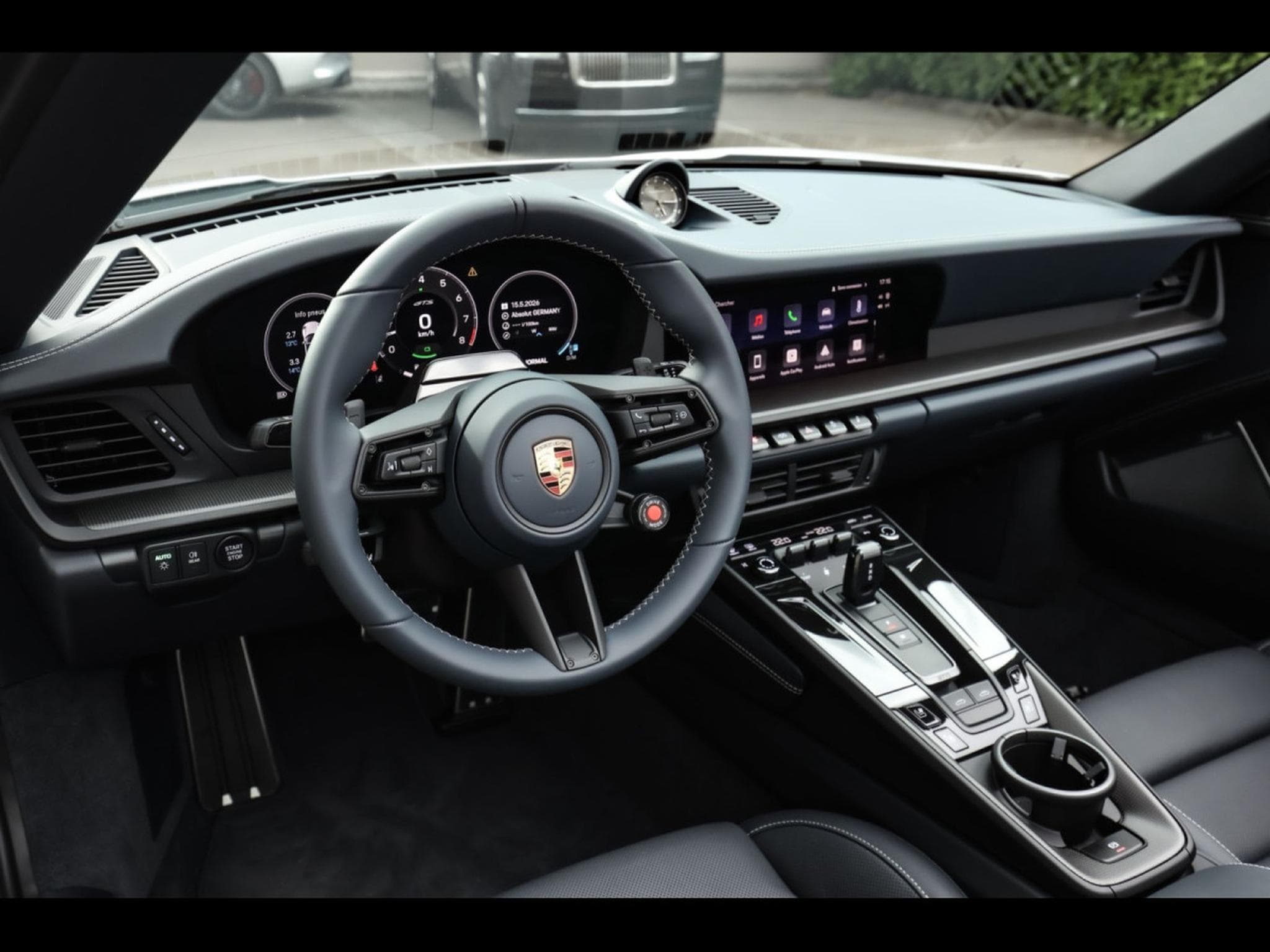 Porsche 911 .2 911 TARGA 4 GTS PDK - CARBON SPORT DESIGN PACK (2026) - Foto 10