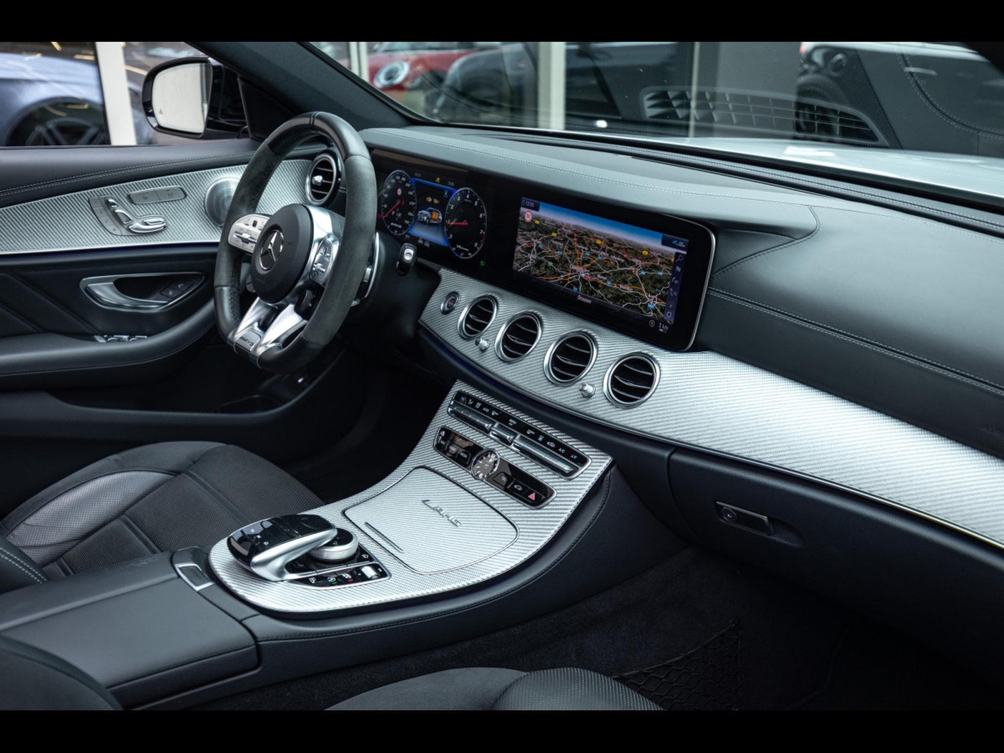 Mercedes E 63 AMG T-MODELL 4MATIC+ - NIGHT PACKAGE (2019) - Foto 15