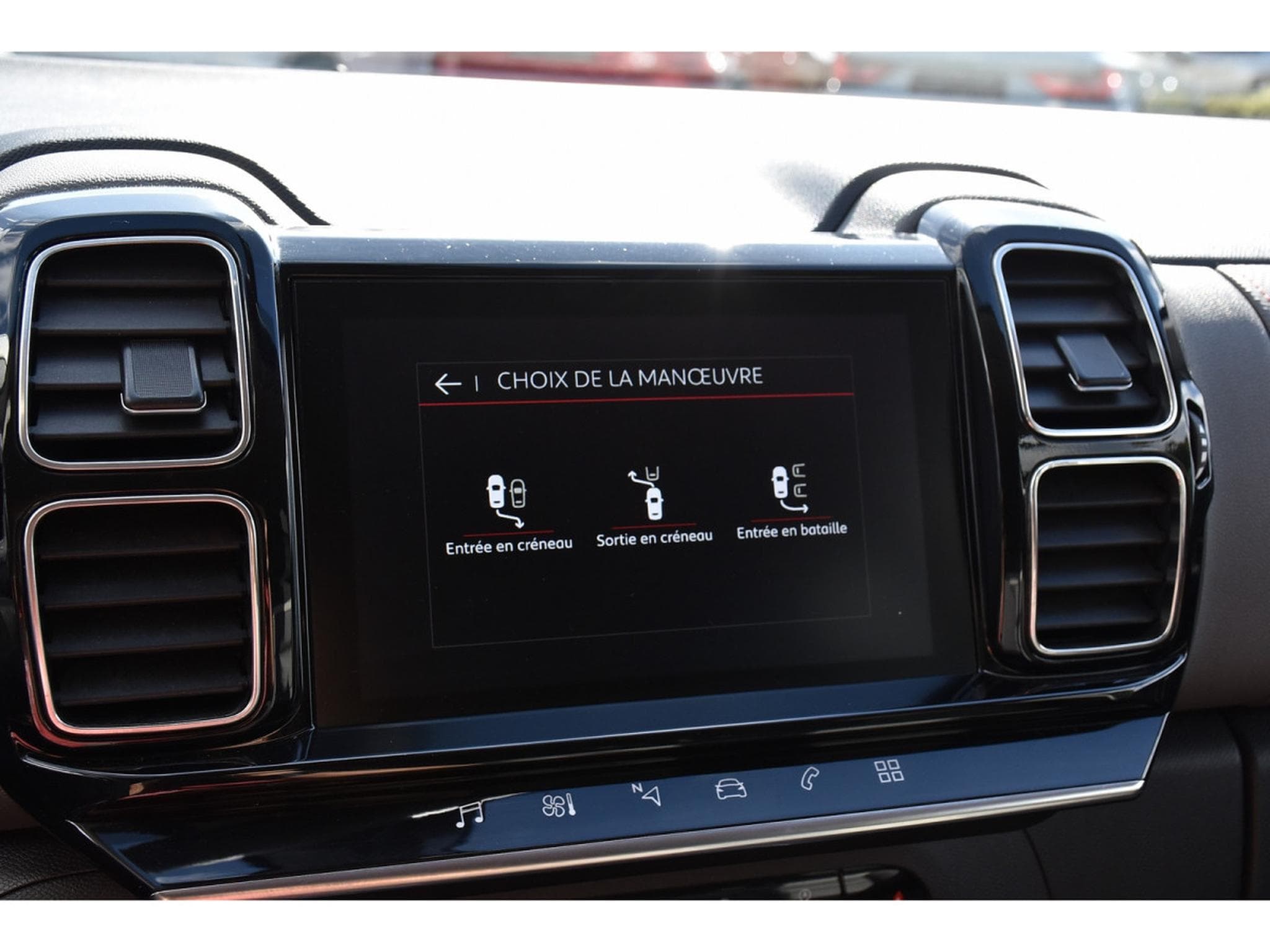Citroën C5 Aircross 1.2 130 Shine EAT8 CUIR ACC LANE SIDE CAM360 1° MAIN (2021) - Foto 14