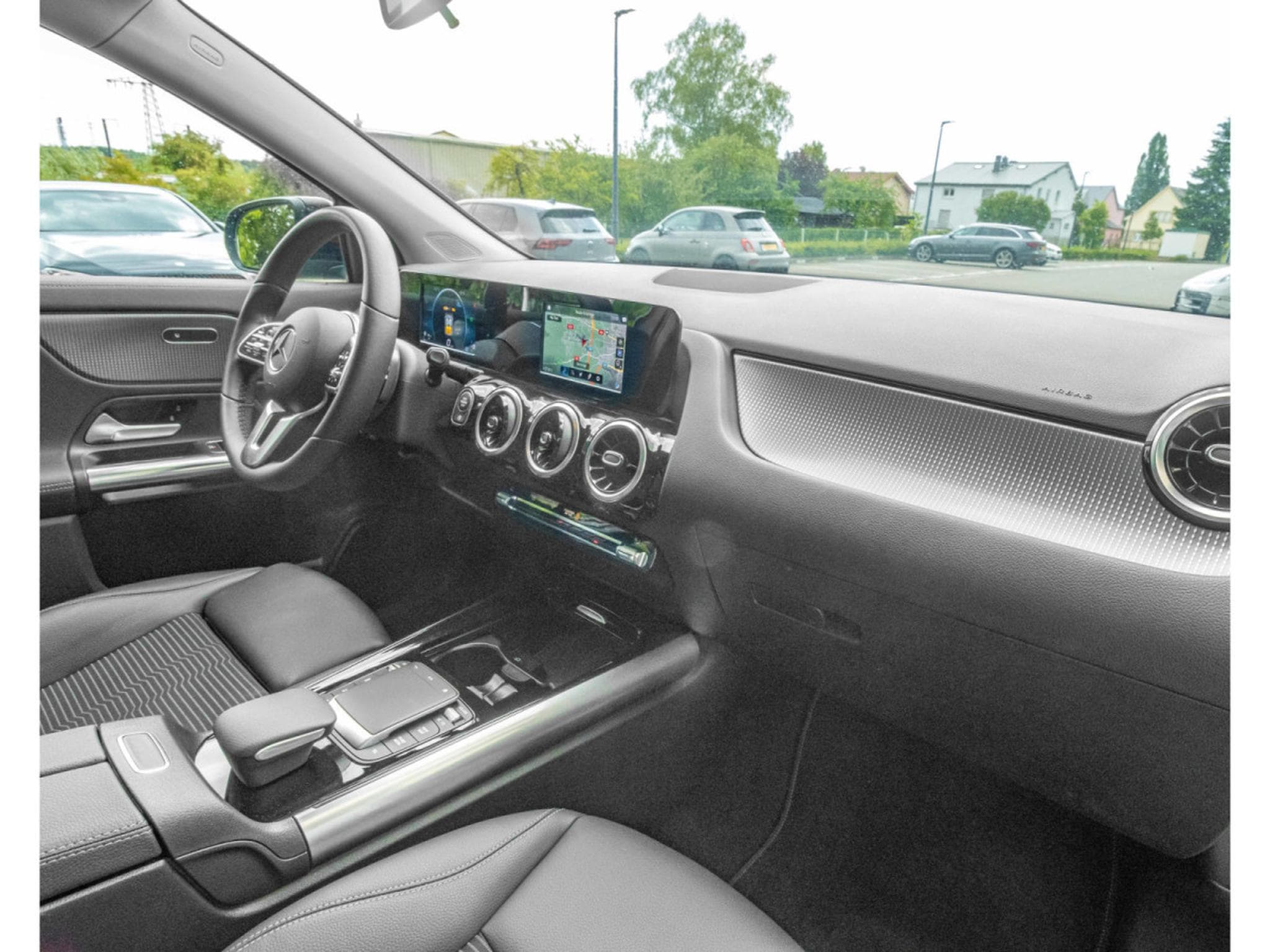 Mercedes GLA 180 GLA 180/APPLECARPLAY/AMG/18/KAMERA/LED/MERCEDES SERVICE (2021) - Photo 10