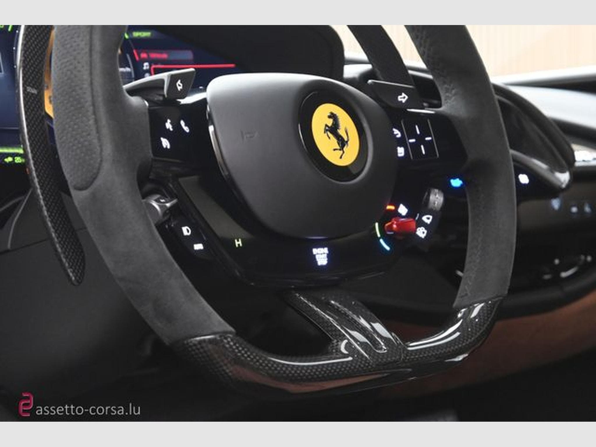 Ferrari SF90 SF90 Stradale Assetto Fiorano*Carbon*1. Hand (2023) - Photo 18