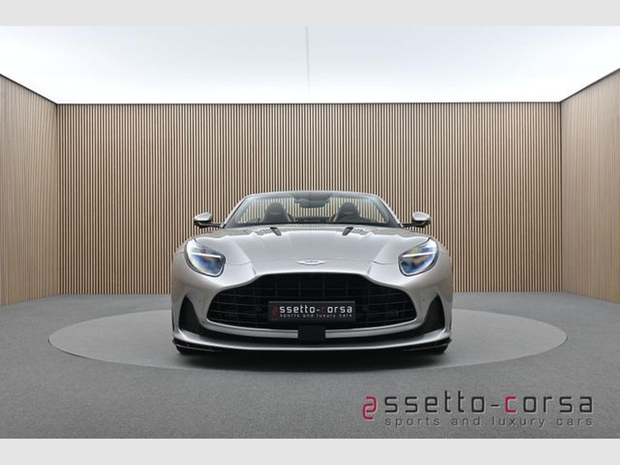 Aston-Martin DB12 DB12 Volante*Dark Chrome*Full PPF *2367km*Mwst. (2024) - Photo 7