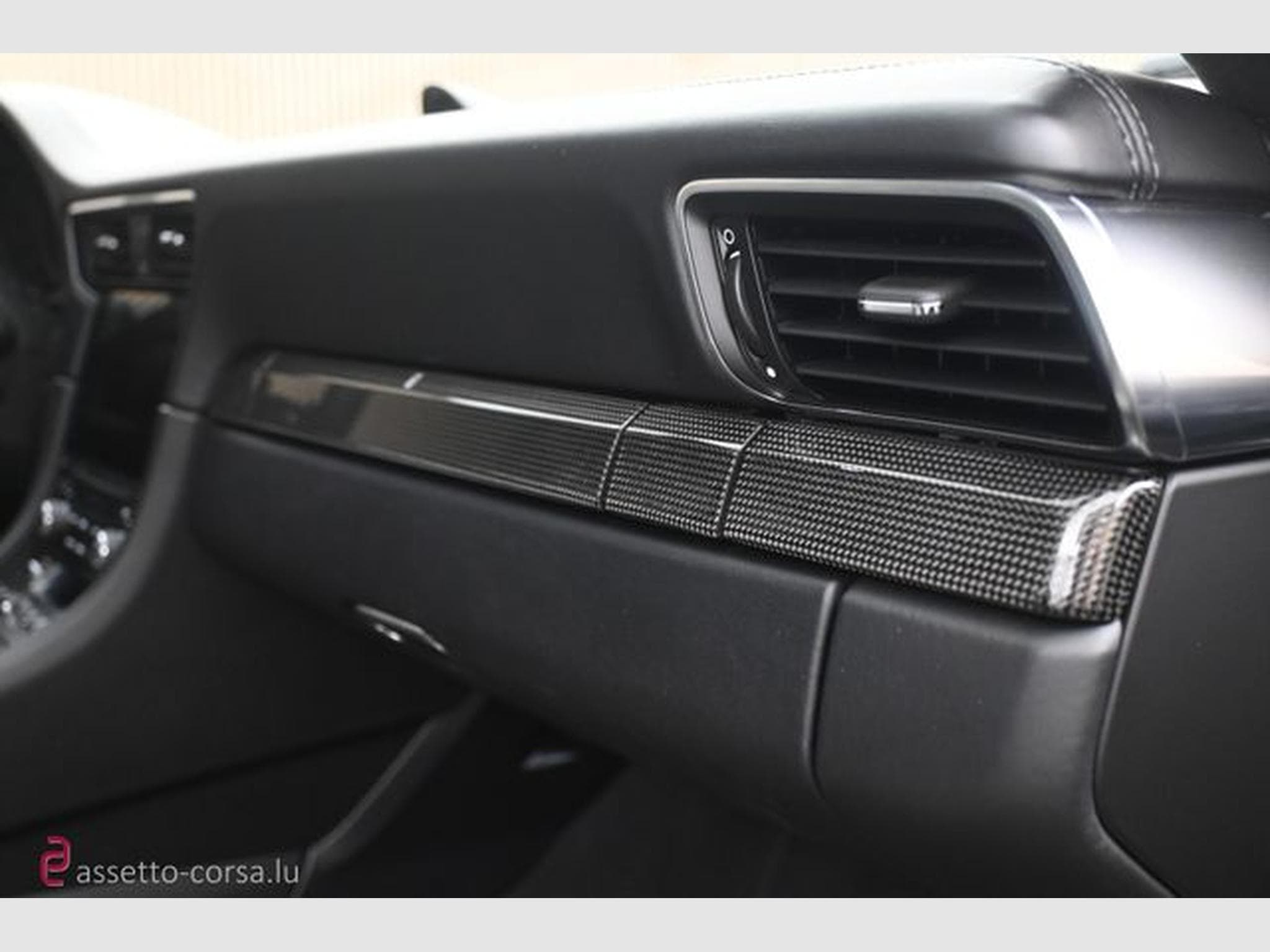 Porsche 911 991.2 GT3 Touring*PCCB*Akrapovic*Lift*LED*918 (2018) - Photo 24